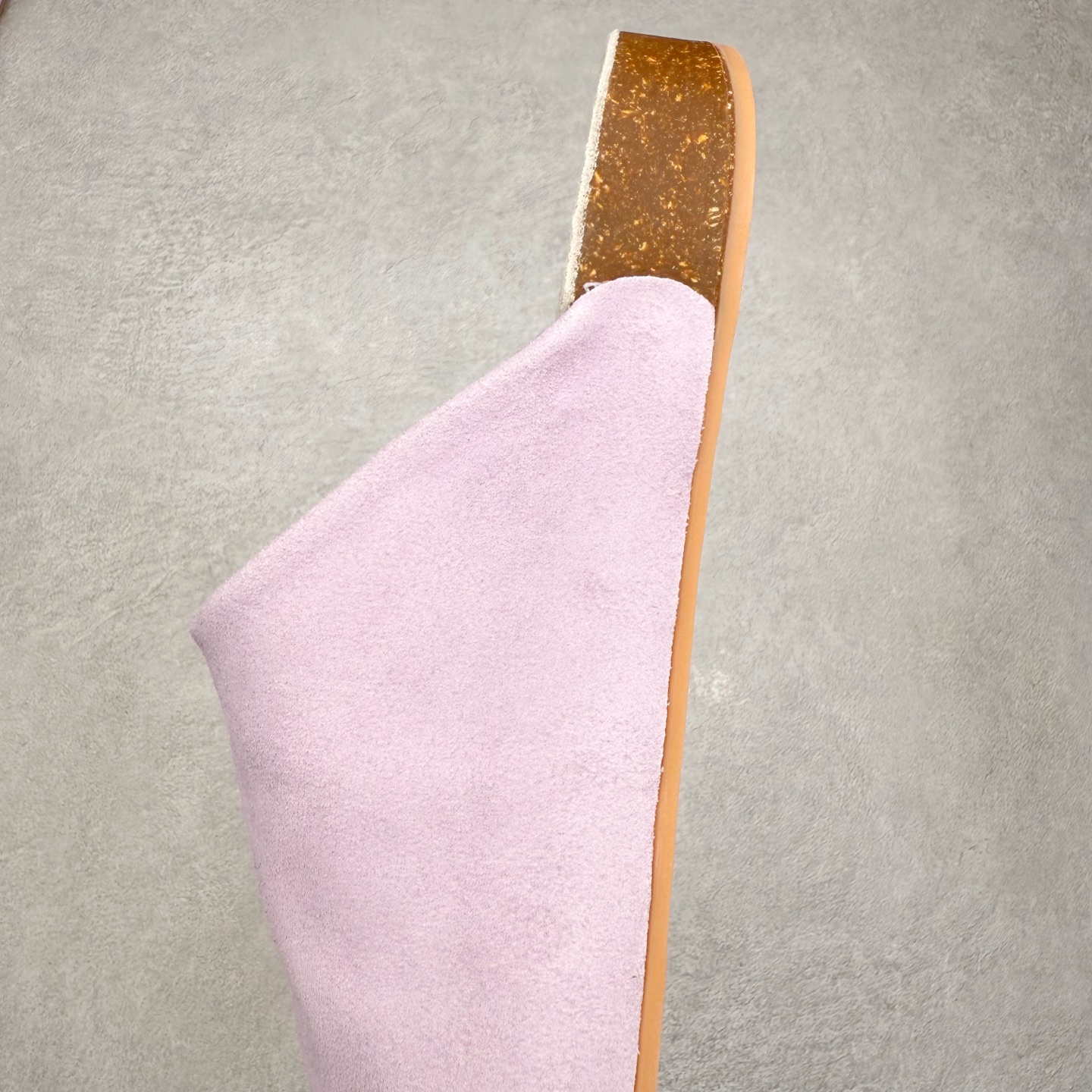 图片[7]-AD Originals Adimule 舒适百搭防磨包头拖鞋 男女同款 实拍调校N版已经零色差零失真 百分百还原实物色彩所见即所得 不存在货不对板色差等低级问题 选购参考实物拍摄 不混卖不参货 只用心做好货严格选品 承诺混一赔十 尺码：36 36.5 37.5 38 38.5 39 40 40.5 41 42 42.5 43 44 44.5 45-选品中心