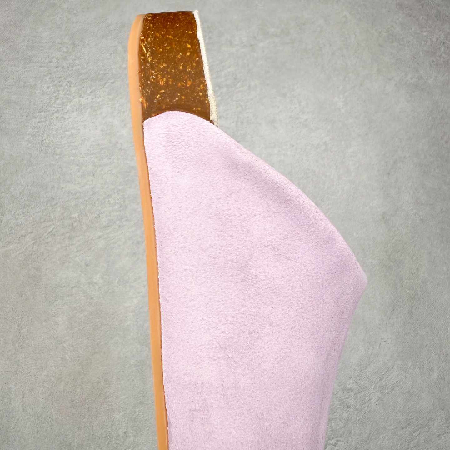 图片[6]-AD Originals Adimule 舒适百搭防磨包头拖鞋 男女同款 实拍调校N版已经零色差零失真 百分百还原实物色彩所见即所得 不存在货不对板色差等低级问题 选购参考实物拍摄 不混卖不参货 只用心做好货严格选品 承诺混一赔十 尺码：36 36.5 37.5 38 38.5 39 40 40.5 41 42 42.5 43 44 44.5 45-选品中心