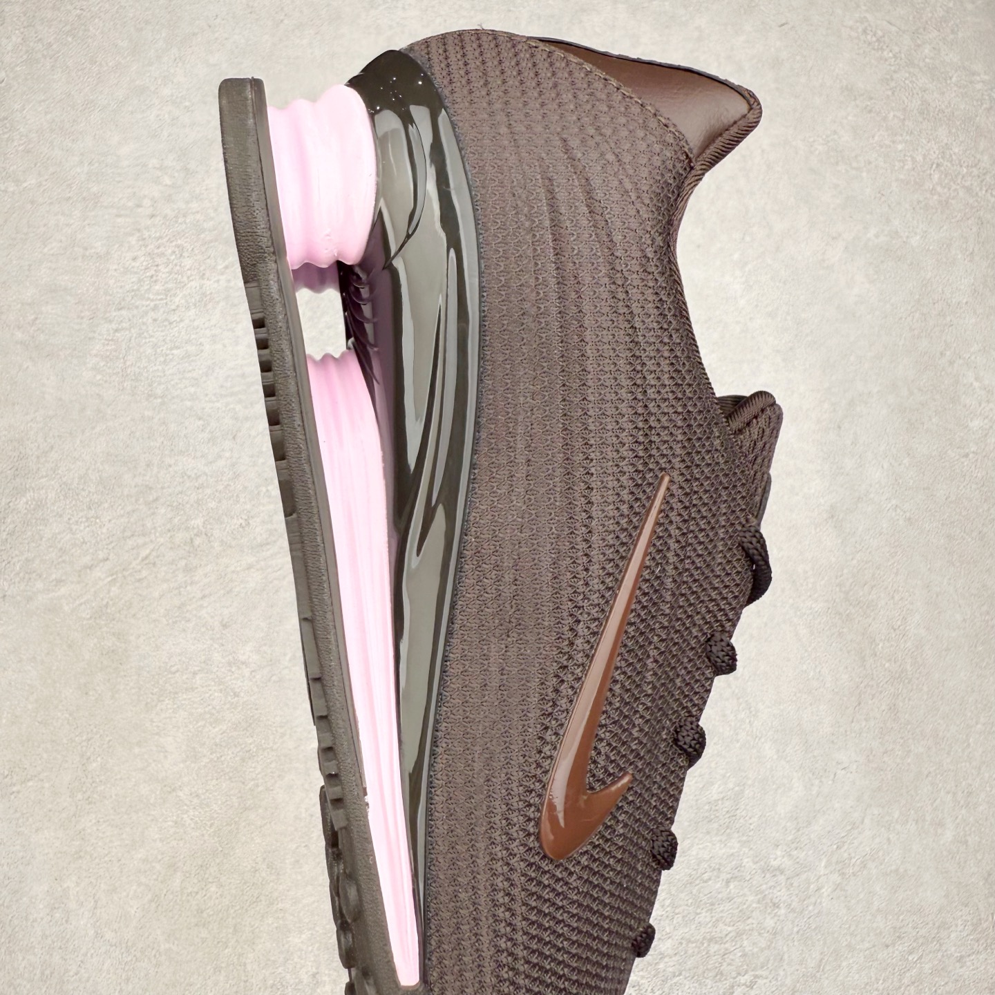 图片[6]-NK SHOX Z 舒适柔软减震回弹生活休闲鞋 男女同款 实拍调校N版已经零色差零失真 百分百还原实物色彩所见即所得 不存在货不对板色差等低级问题 选购参考实物拍摄 不混卖不参货 只用心做好货严格选品 承诺混一赔十 尺码：36 36.5 37.5 38 38.5 39 40 40.5 41 42 42.5 43 44 44.5 45-选品中心