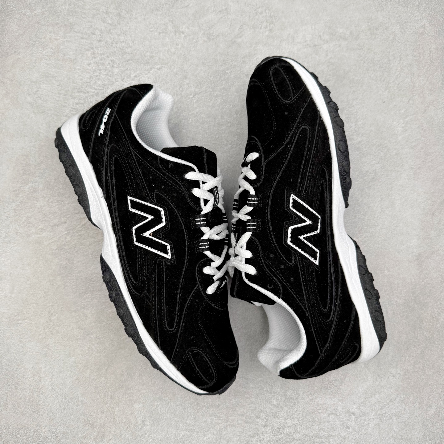 图片[3]-New Balance NB204L 舒适百搭耐磨轻便低帮 生活休闲鞋 男女同款 尺码：36 37 37.5 38 38.5 39.5 40 40.5 41.5 42 42.5 43 44 45-选品中心