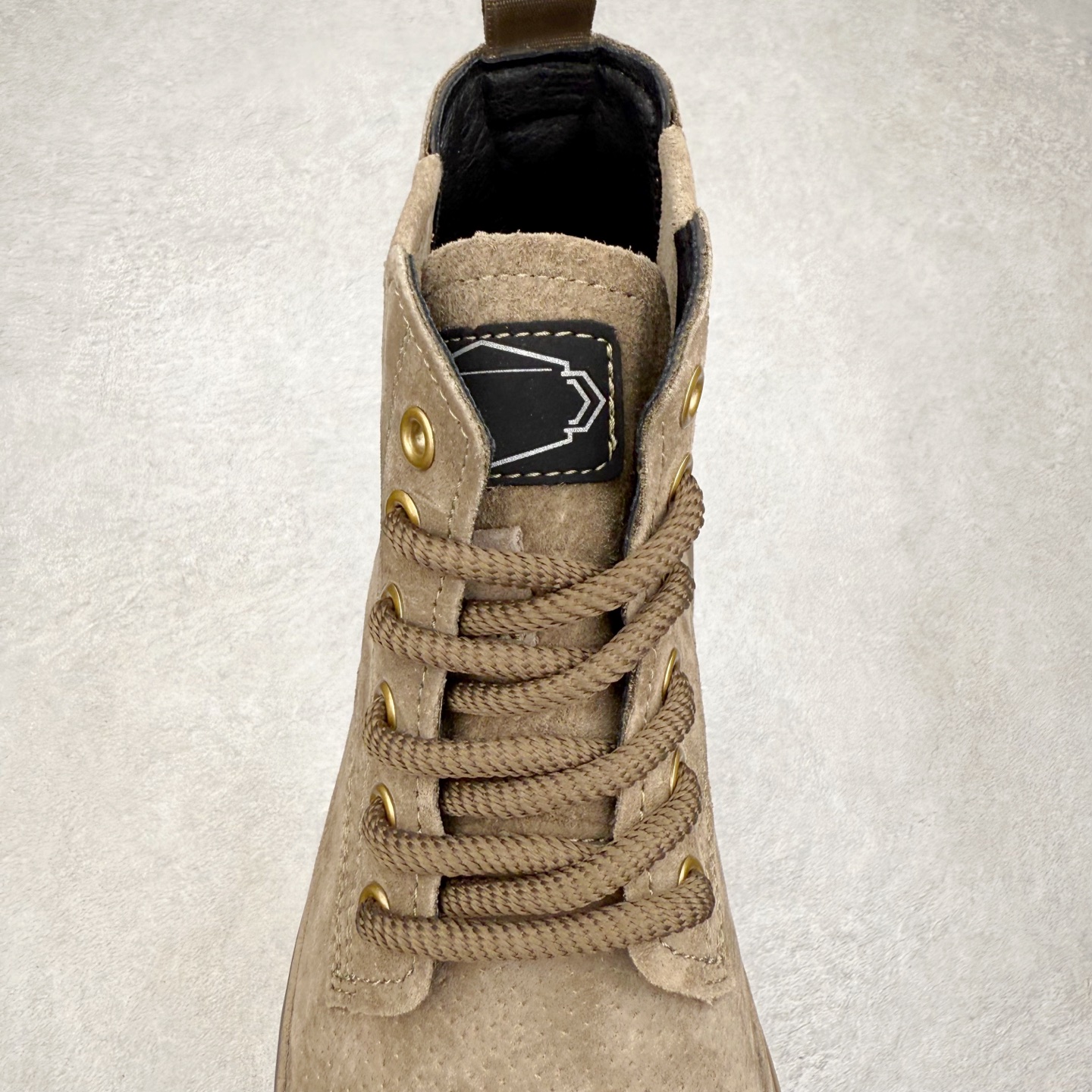 图片[5]-Timberland 添柏岚/天伯伦 25秋冬新款 经典户外休闲大黄靴 广东大厂品质 原盒原包装 面料采用意大利🇮🇹顶级磨砂细纹牛皮搭配防臭防腐真皮乳胶鞋垫给您完美的穿着体验 质量考究耐穿型男必备 专治不帅 高品质脚感一流 货号：TB99350 尺码：39 40 41 42 43 44 (标准码)-选品中心