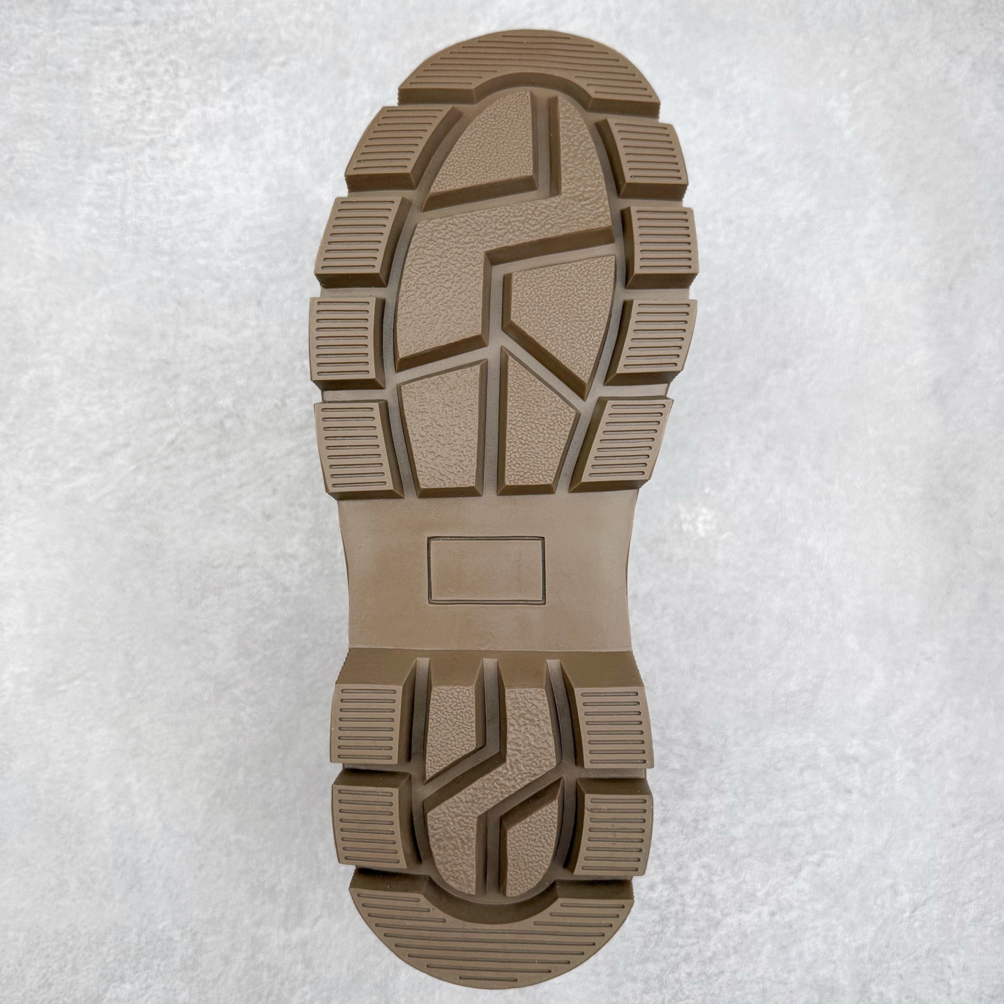 图片[9]-Timberland 添柏岚/天伯伦 25秋冬新款 经典户外休闲大黄靴 广东大厂品质 原盒原包装 面料采用意大利🇮🇹顶级磨砂细纹牛皮搭配防臭防腐真皮乳胶鞋垫给您完美的穿着体验 质量考究耐穿型男必备 专治不帅 高品质脚感一流 货号：TB99350 尺码：39 40 41 42 43 44 (标准码)-选品中心