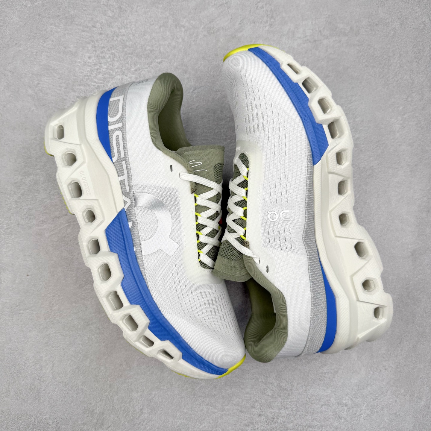 图片[3]-＃DT On昂跑 Cloudmonster 2 舒适百搭低帮训练跑步鞋 此运动品牌 开创于2010年 缓震着陆、强效回弹、轻柔质感的设计构思始终是ON研制关键 与此同时基于“为全球提供革新性的跑步感受”信念 陆续推出了多款跑鞋及其以专业运动人体跑步工程学为设计关键的功能性跑步服饰设备 让跑者不费力气地畅快畅跑 尺码：36 36.5 37.5 38 38.5 39 40 40.5 41 42 42.5 43 44 44.5 45-选品中心