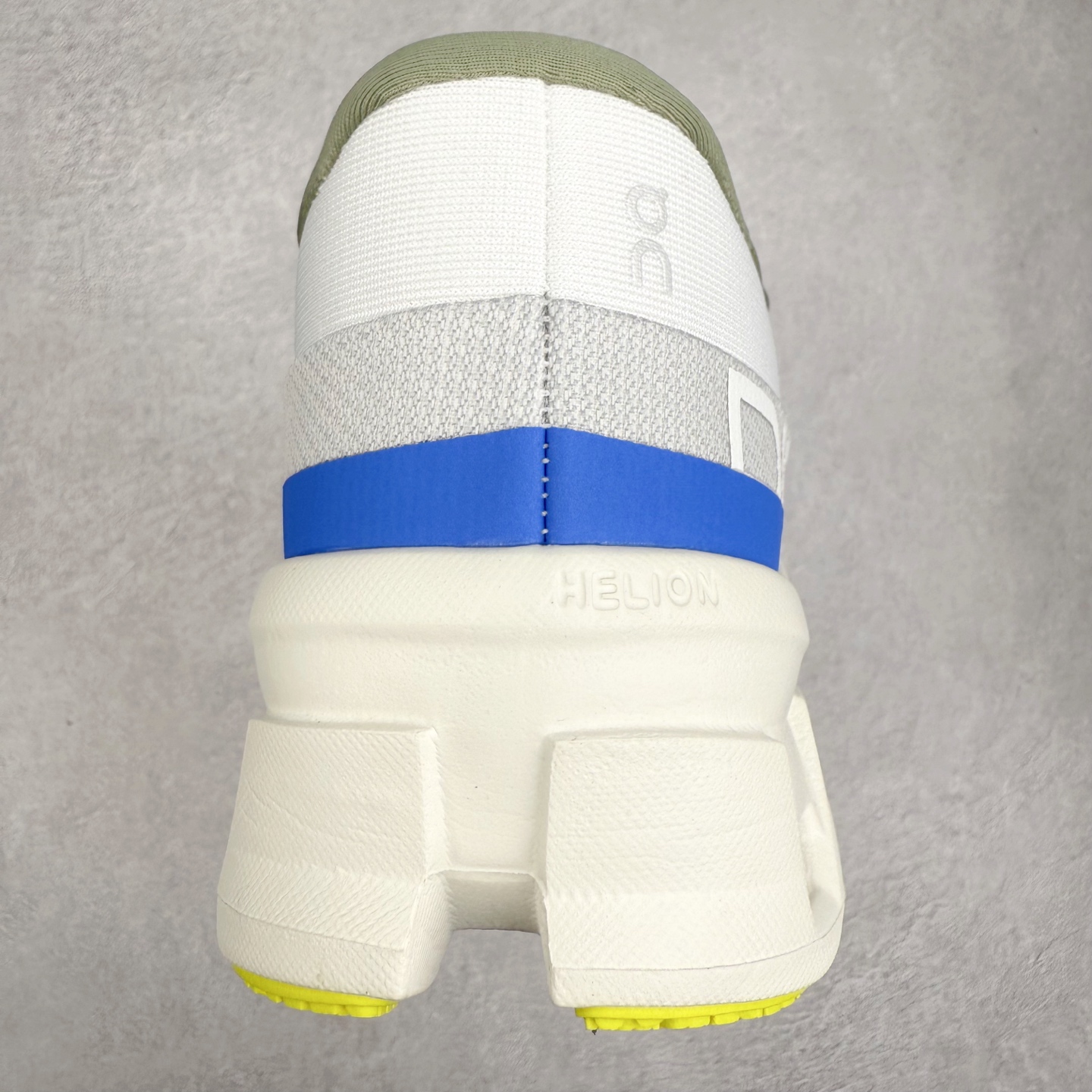 图片[8]-＃DT On昂跑 Cloudmonster 2 舒适百搭低帮训练跑步鞋 此运动品牌 开创于2010年 缓震着陆、强效回弹、轻柔质感的设计构思始终是ON研制关键 与此同时基于“为全球提供革新性的跑步感受”信念 陆续推出了多款跑鞋及其以专业运动人体跑步工程学为设计关键的功能性跑步服饰设备 让跑者不费力气地畅快畅跑 尺码：36 36.5 37.5 38 38.5 39 40 40.5 41 42 42.5 43 44 44.5 45-选品中心