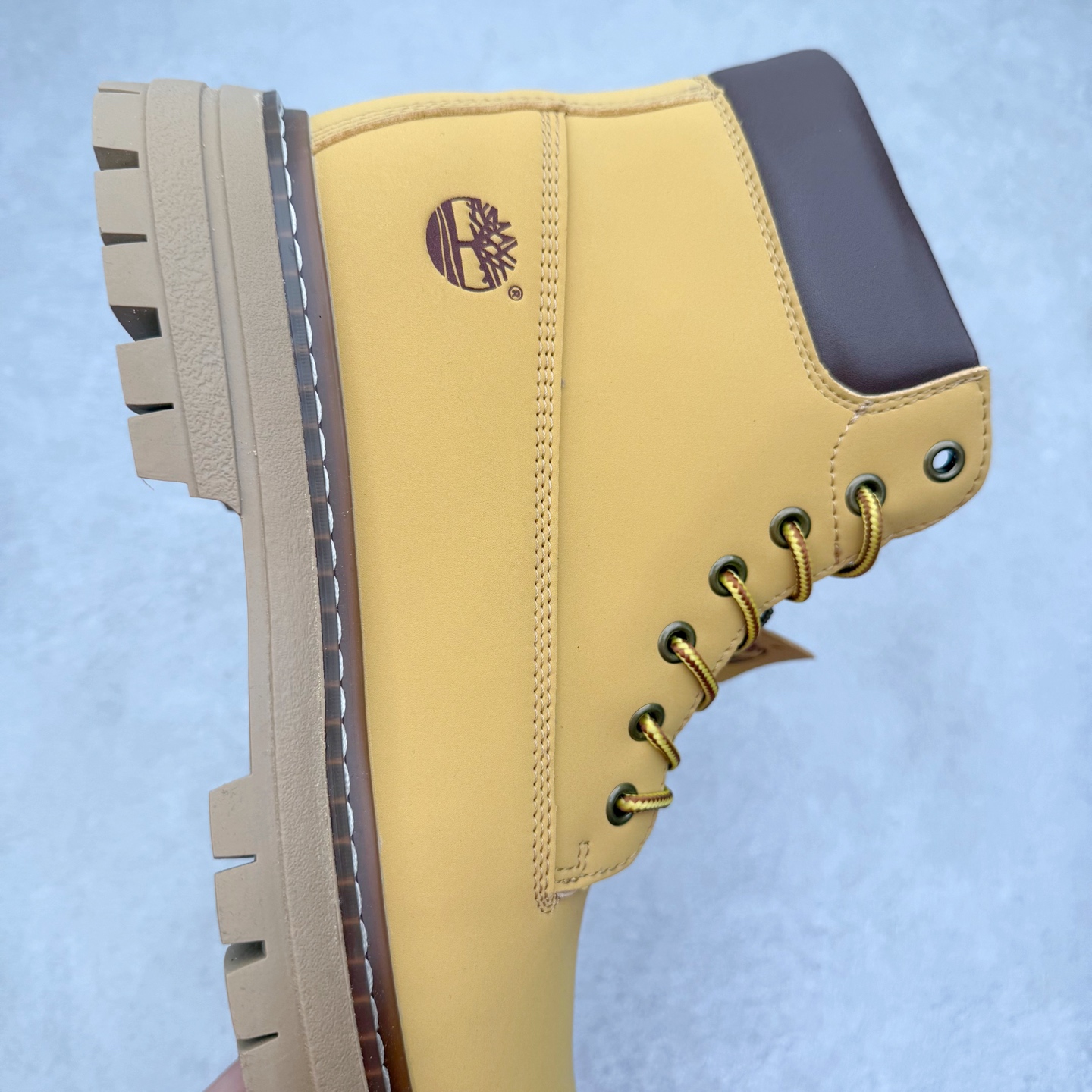 图片[6]-Timberland 添柏岚/天伯伦 25秋冬新款 经典户外休闲大黄靴 广东大厂品质 原盒原包装 面料采用意大利🇮🇹顶级磨砂细纹牛皮搭配防臭防腐真皮乳胶鞋垫给您完美的穿着体验 质量考究耐穿型男必备 专治不帅 高品质脚感一流 货号：TB99350 尺码：39 40 41 42 43 44 (标准码)-选品中心