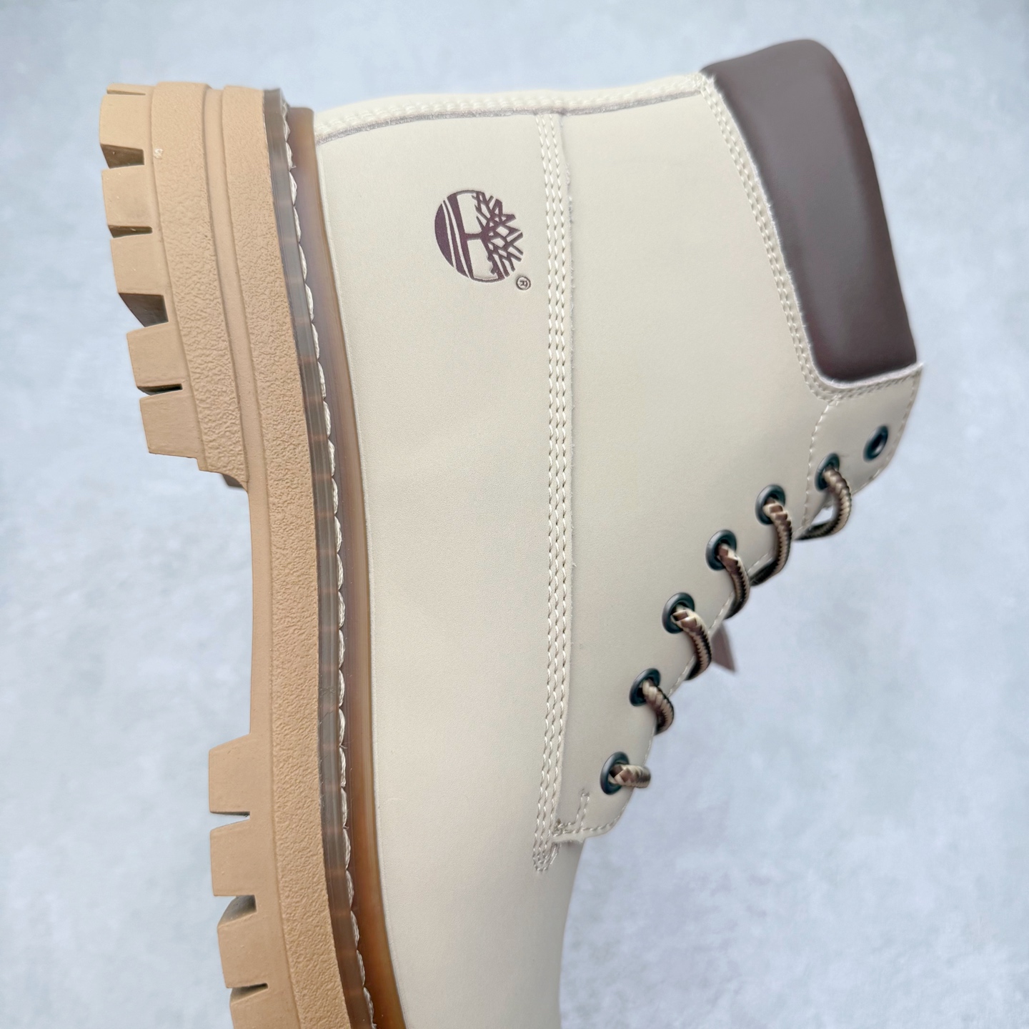 图片[6]-Timberland 添柏岚/天伯伦 25秋冬新款 经典户外休闲大黄靴 广东大厂品质 原盒原包装 面料采用意大利🇮🇹顶级磨砂细纹牛皮搭配防臭防腐真皮乳胶鞋垫给您完美的穿着体验 质量考究耐穿型男必备 专治不帅 高品质脚感一流 货号：TB99350 尺码：39 40 41 42 43 44 (标准码)-选品中心