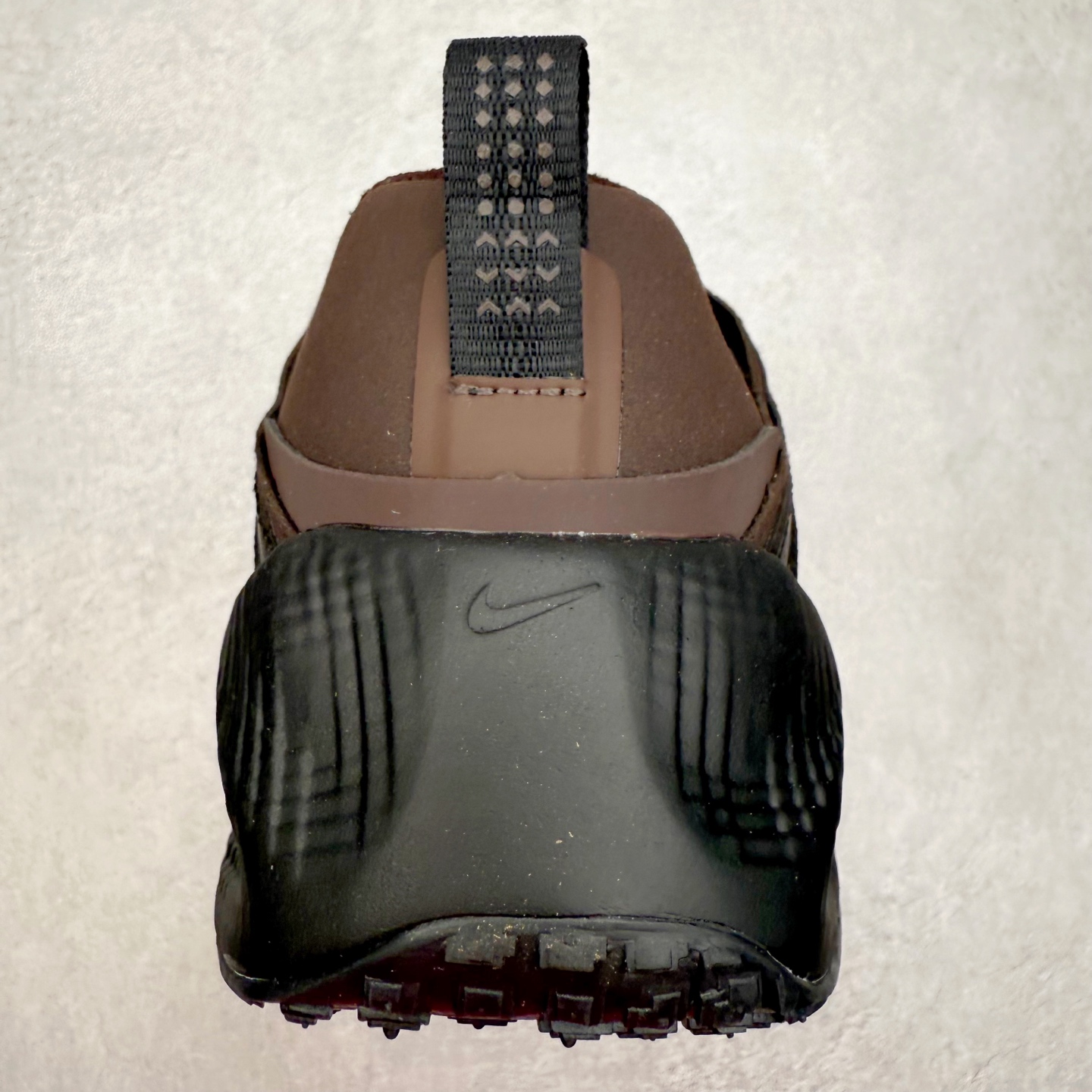 图片[8]-HYEIN SEO x NK Ava Rover 百搭舒适耐磨低帮跑步鞋 男女同款 流线型轮廓，通过轻薄物料鞋面结合 TPU 网格状支撑示人，增厚的中底材质选用 ReactX 加持，华夫外底收尾。鞋垫与后跟鞋提，克制点缀 Hyein Seo 字样。鞋垫与鞋提则采用菱形格纹的变化元素呈现。实拍调校N版已经零色差零失真 百分百还原实物色彩所见即所得 不存在货不对板色差等低级问题 选购参考实物拍摄 不混卖不参货 只用心做好货严格选品 承诺混一赔十 尺码：36 36.5 37.5 38 38.5 39 40 40.5 41 42 42.5 43 44 44.5 45-选品中心