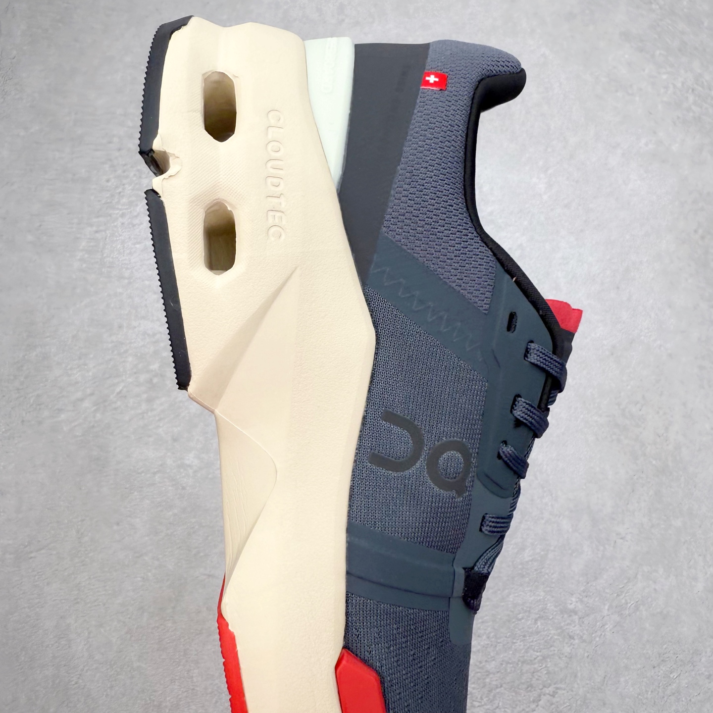 图片[6]-＃DT On昂跑 Cloudpulse 系列网布舒适简约 减震防滑低帮训练鞋 此运动品牌 开创于2010年 缓震着陆、强效回弹、轻柔质感的设计构思始终是ON研制关键 与此同时基于“为全球提供革新性的跑步感受”信念 陆续推出了多款跑鞋及其以专业运动人体跑步工程学为设计关键的功能性跑步服饰设备 让跑者不费力气地畅快畅跑 尺码：36 36.5 37.5 38 38.5 39 40 40.5 41 42 42.5 43 44 44.5 45-选品中心