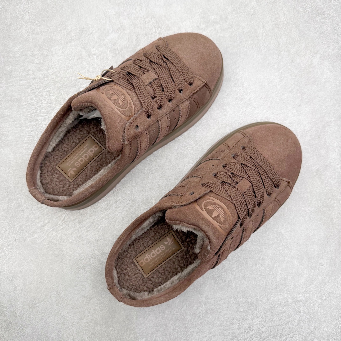 图片[3]-AD Originals CAMPUS 00S 面包鞋经典复古舒适包头拖鞋 实拍调校N版已经零色差零失真 百分百还原实物色彩所见即所得 不存在货不对板色差等低级问题 选购参考实物拍摄 不混卖不参货 只用心做好货严格选品 承诺混一赔十 尺码：36 36.5 37.5 38 38.5 39 40 40.5 41 42 42.5 43 44 44.5 45-选品中心