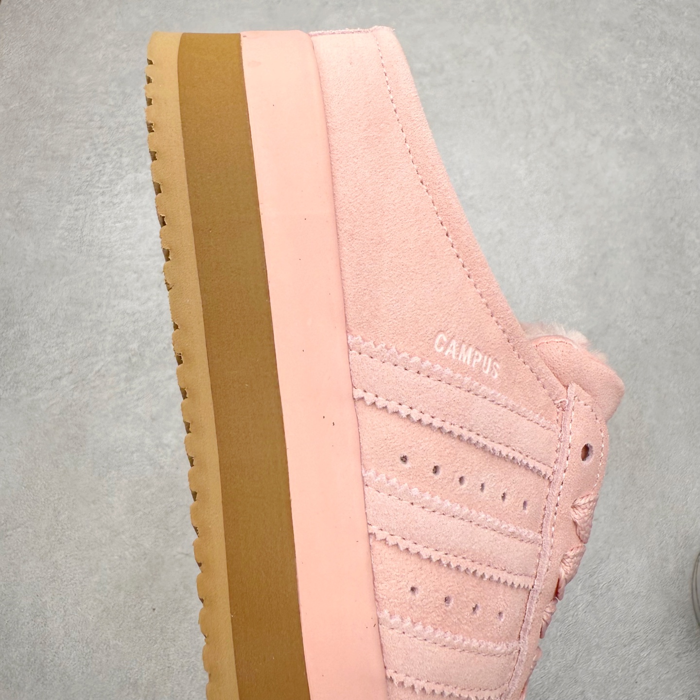 图片[6]-AD Originals CAMPUS 00S 面包鞋经典复古舒适包头拖鞋 实拍调校N版已经零色差零失真 百分百还原实物色彩所见即所得 不存在货不对板色差等低级问题 选购参考实物拍摄 不混卖不参货 只用心做好货严格选品 承诺混一赔十 尺码：36 36.5 37.5 38 38.5 39 40 40.5 41 42 42.5 43 44 44.5 45-选品中心