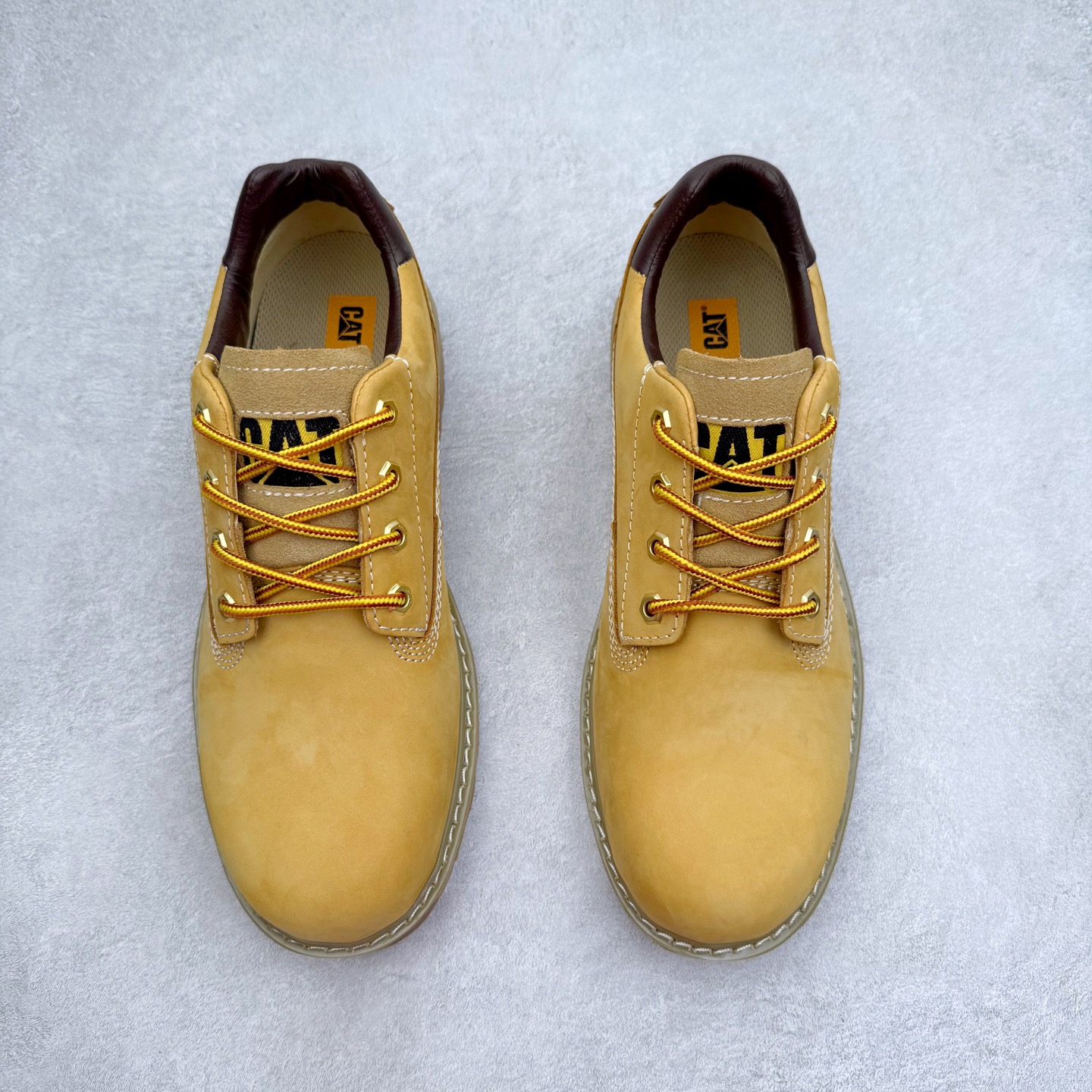 图片[2]-CAT/卡特 硬汉推土机品牌 经典百搭户外低帮休闲马丁靴 广东大厂品质 官网常年主打款 时尚潮流搭配 面料釆用意大利进口磨砂牛皮 全鞋真牛皮材料 大底到五金都是代工厂原材料制作 好货不杀猪 首单质量严格把控 全套官网统一包装 今年冬季防寒户外专用 日常随意搭配 型男必备 货号：P701268 尺码：39 40 41 42 43 44（皮鞋码）-选品中心