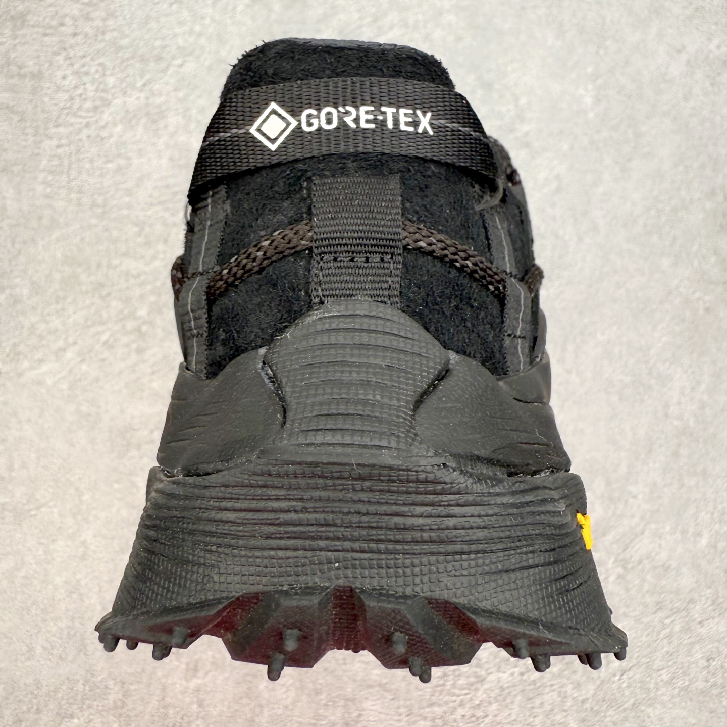 图片[8]-＃纯原 KOLON SPORT LIT CAMP 可隆织物皮革舒适 耐磨防水透气抓地低帮徒步鞋 男女同款 KOLON SPORT 可隆1973年诞生，并首次推出登山装备。自创立起，KOLON SPORT就把绿色定为基本色调，以常青树为品牌标志，坚持以关爱自然为己任，积极探求自然界的舒适，并以此应用于新产品的开发与研究。40多年来，历经不断革新，成就高端专业户外品牌。实拍调校N版已经零色差零失真 百分百还原实物色彩所见即所得 不存在货不对板色差等低级问题 选购参考实物拍摄 不混卖不参货 只用心做好货严格选品 承诺混一赔十 尺码：36.5 37 38 38.5 39 40 40.5 41 42 42.5 43 44 44.5 45 46-选品中心