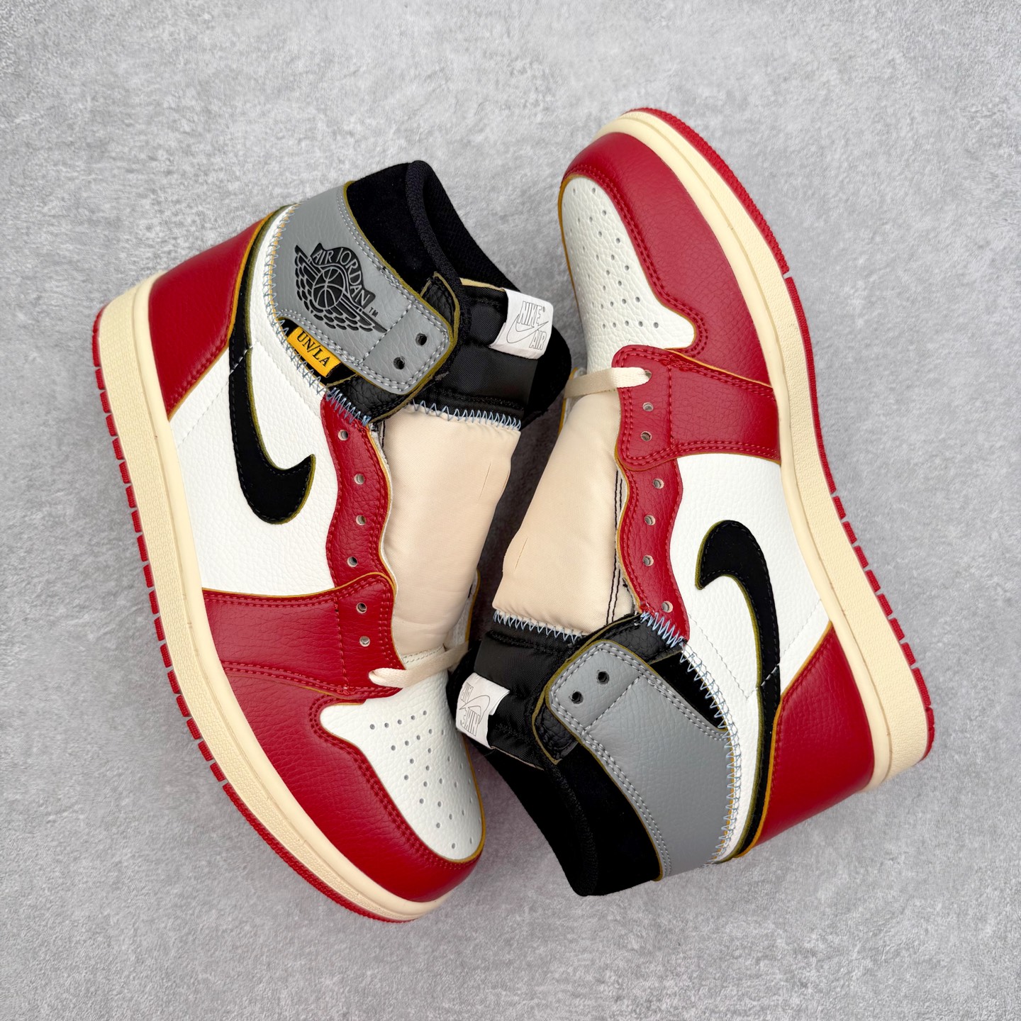 图片[3]-＃TG特价福利 Air Jordan AJ1 High 高帮全系列 性价比批次 原盒原配 大厂出品 原厂楦头纸板数据开发 鞋型公整不松垮 采购头层皮料冲裁 高整洁度 上脚原汁原味的公司货既视感 原底独立模具 中底四线拉帮完美走线 原模大底咬花 实拍调校N版已经零色差零失真 百分百还原实物色彩所见即所得 不存在货不对板色差等低级问题 选购参考实物拍摄 不混卖不参货 只用心做好货严格选品 承诺混一赔十 尺码：36 36.5 37.5 38 38.5 39 40 40.5 41 42 42.5 43 44 44.5 45 46 47.5-选品中心