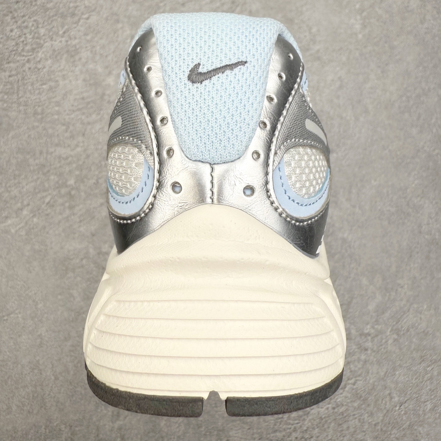 图片[8]-＃纯原福利 NK V5 RNR 舒适百搭防滑耐磨低帮跑步鞋 舒适有型适合日常穿着 该鞋款延续千禧年经典设计搭载泡绵中底 厚实而轻盈匠心细节巧搭立体耐克勾标志焕新演绎复古跑鞋 鞋款从千禧年美学汲取灵感 混搭多种材质突显层次感立体感和传统跑步风范 尺码：36 36.5 37.5 38 38.5 39 40 40.5 41 42 42.5 43 44 44.5 45-选品中心