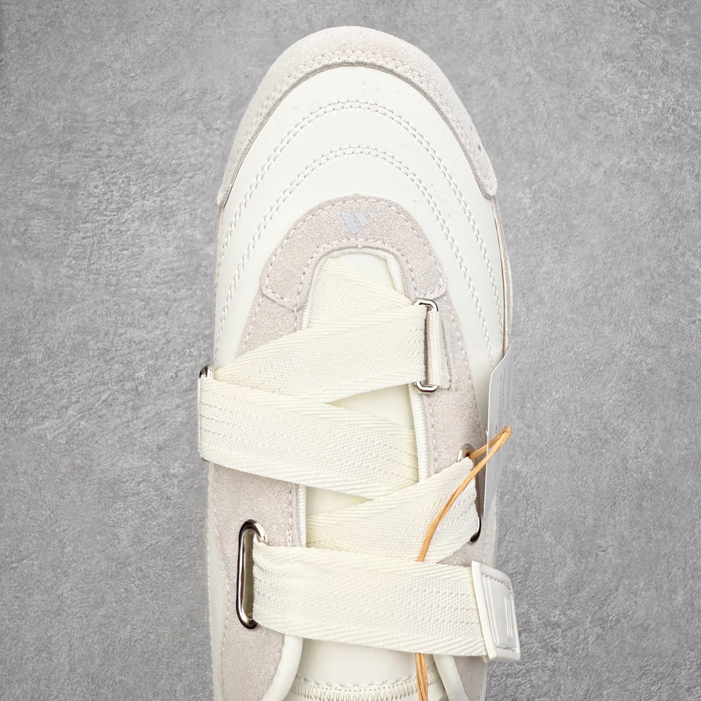 图片[4]-AD FOS URBAN REVERIE 舒适百搭 耐磨 低帮 生活休闲鞋 实拍调校N版已经零色差零失真 百分百还原实物色彩所见即所得 不存在货不对板色差等低级问题 选购参考实物拍摄 不混卖不参货 只用心做好货严格选品 承诺混一赔十 尺码：36 36.5 37.5 38 38.5 39 40 40.5 41 42 42.5 43 44 44.5 45-选品中心