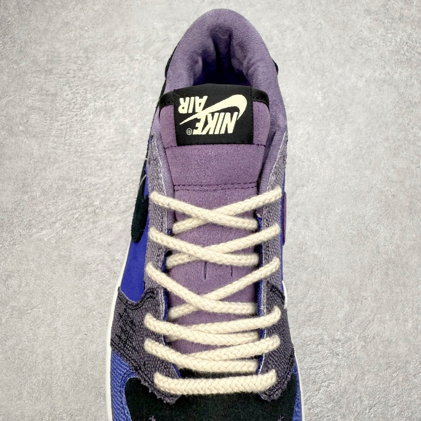 图片[5]-＃K版 Air Jordan AJ1 Low 低帮 IH2309-500 全新流水线出品 DT版本唯一平替选择 市场第二梯队最强版 全部原鞋开发 原楦原纸板开发 全鞋电脑针车 原厂内置全掌气垫 原盒内在原标 唯一Zp原版鞋带绑法 免检产品 全新2022版型 全头层皮料 完美零毛边处理 原厂配置全掌气垫 价格定位良心 几十个配色陆续出货 实拍调校N版已经零色差零失真 百分百还原实物色彩所见即所得 不存在货不对板色差等低级问题 选购参考实物拍摄 不混卖不参货 只用心做好货严格选品 承诺混一赔十 尺码：36 36.5 37.5 38 38.5 39 40 40.5 41 42 42.5 43 44 44.5 45-选品中心