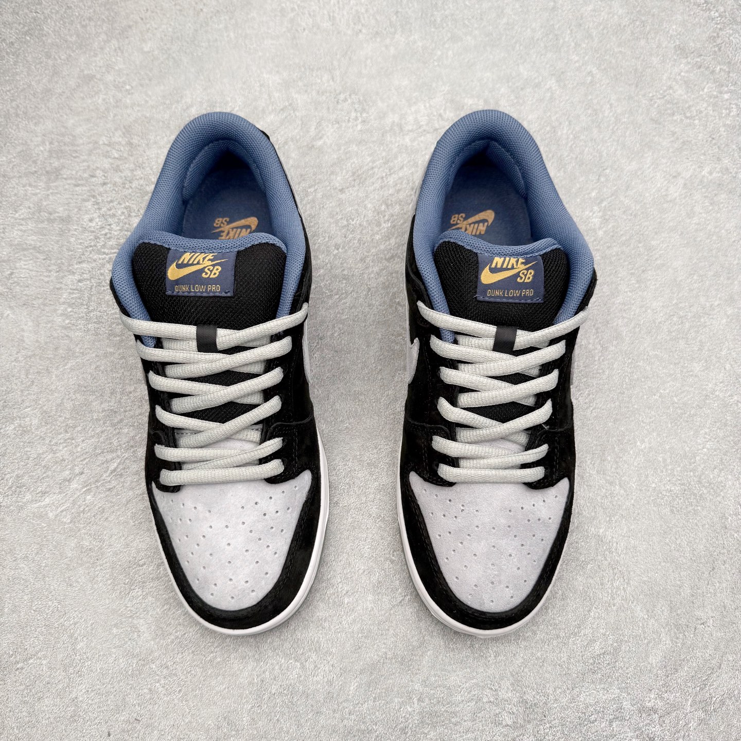 图片[2]-＃F版 NK SB Dunk Low HF3063-002 极限压缩利润空间 超乎所想的高性价比 用料绝不含糊 原盒原配 正确耐磨橡胶大底 超高清洁度 全鞋零毛边皮料切割 全套原楦原模倾力打造完美版型 尺码：36 36.5 37.5 38 38.5 39 40 40.5 41 42 42.5 43 44 44.5 45 46 47.5-选品中心