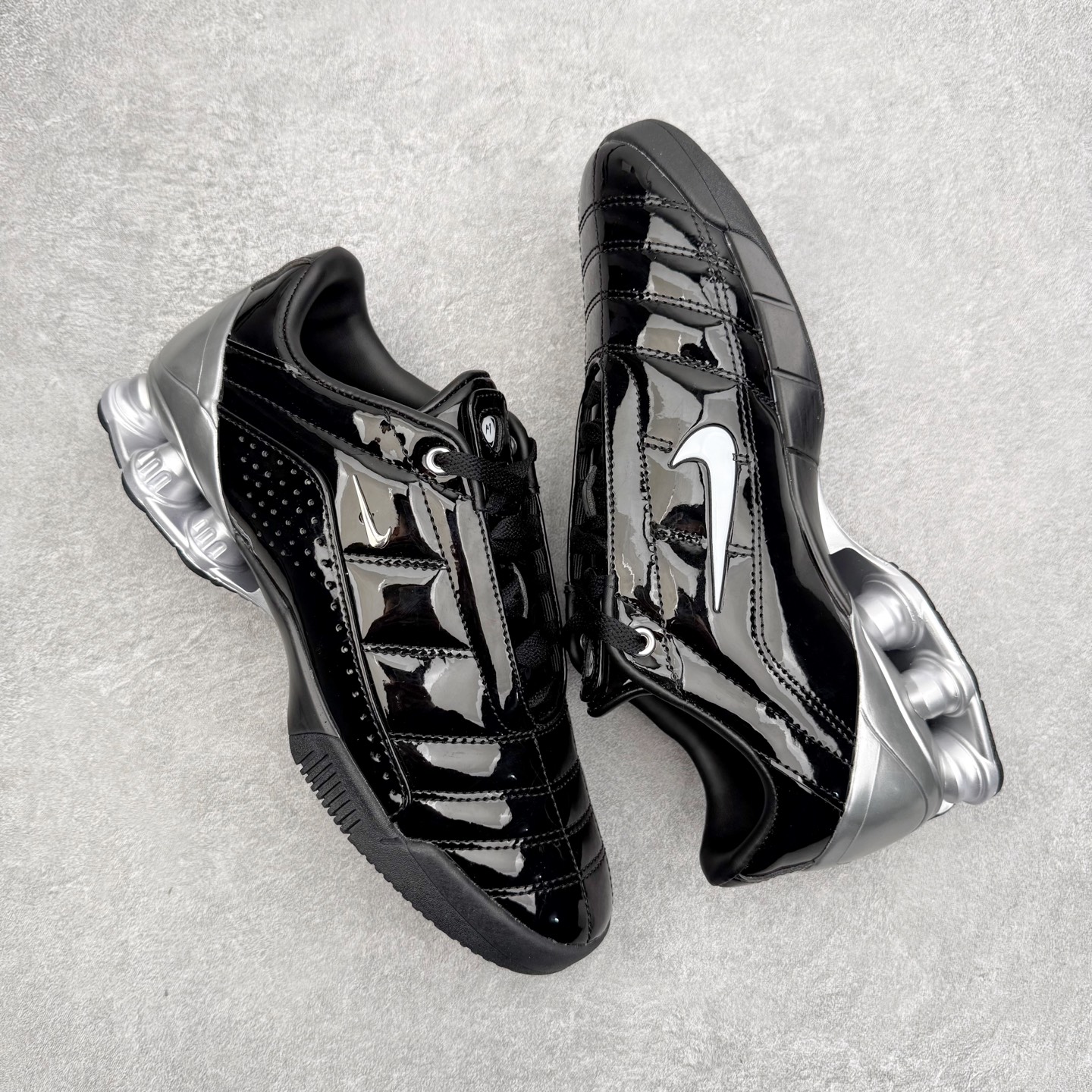 图片[3]-NK Total 90 Shox Secutor Magia 百搭舒适 耐磨 足球鞋 实拍调校N版已经零色差零失真 百分百还原实物色彩所见即所得 不存在货不对板色差等低级问题 选购参考实物拍摄 不混卖不参货 只用心做好货严格选品 承诺混一赔十 尺码：36 36.5 37.5 38 38.5 39 40 40.5 41 42 42.5 43 44 44.5 45-选品中心