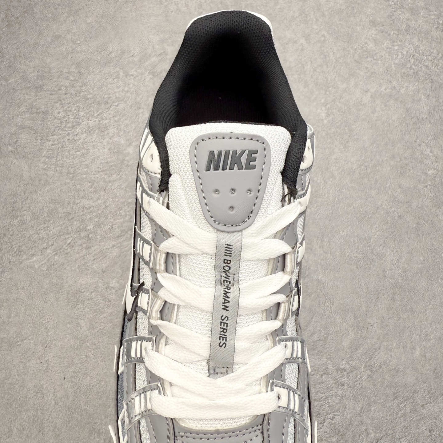 图片[5]-NK P-6000 系列低帮复古老爹风休闲运动舒适慢跑鞋 IH4465-095 融合 Pegasus 过往运动鞋设计 助力 21 世纪早期跑步运动跃升时尚新高度 采用透气网眼布、运动风格线条和耐穿覆面 兼具吸睛外观和舒适感受 中底泡绵以田径赛道为灵感 打造厚实设计 缔造出众缓震性能 尺码：36 36.5 37.5 38 38.5 39 40 40.5 41 42 42.5 43 44 44.5 45-选品中心