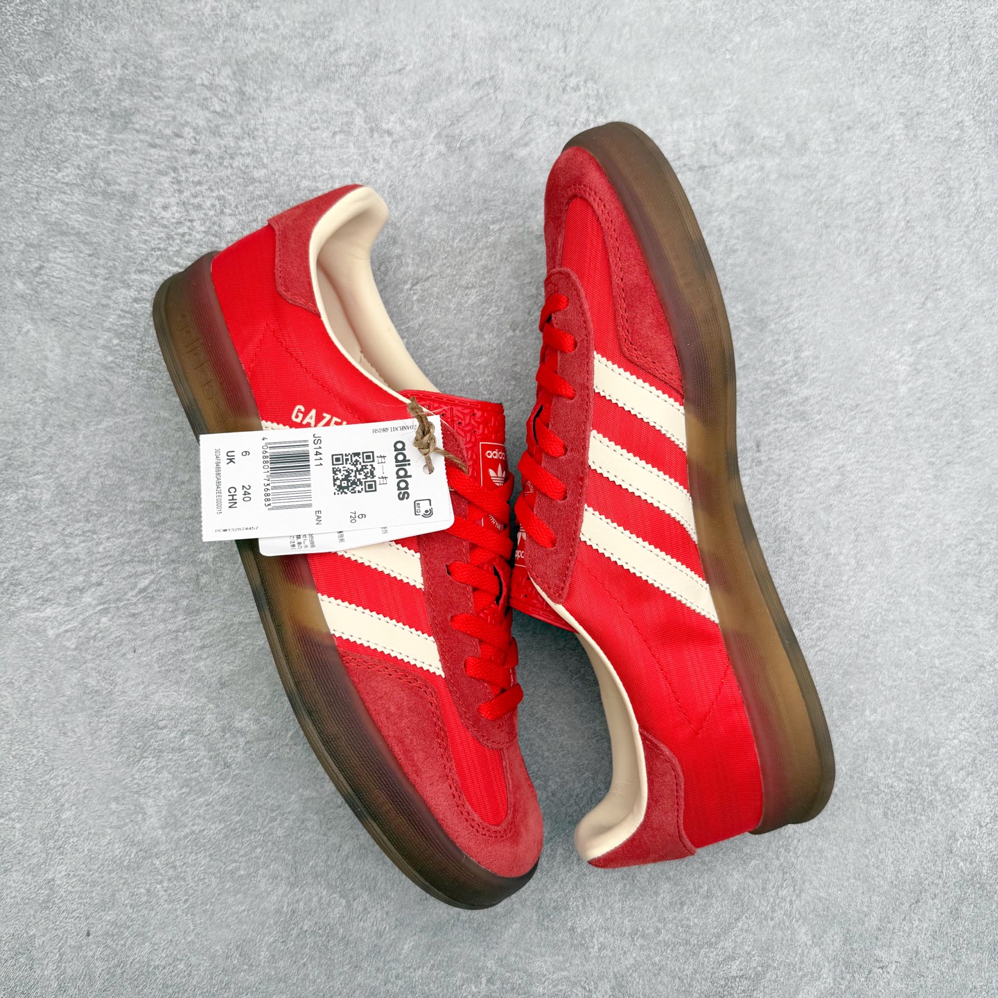 图片[3]-AD Gazelle Indoor Trainers 羚羊内训系列低帮复古百搭休闲运动德训风板鞋 JS1411 90年代经典的复刻版！自60年代以足球训练鞋面世以来,Gazelle就以其经典设计席卷全球。1991年版本的复刻,再造经典Gazelle。采用皮革打造,搭配浊色细节,让这款经典更加简约。尺码：36 36⅔ 37⅓ 38 38⅔ 39⅓ 40 40⅔ 41⅓ 42 42⅔ 43⅓ 44⅓ 44⅔ 45-选品中心