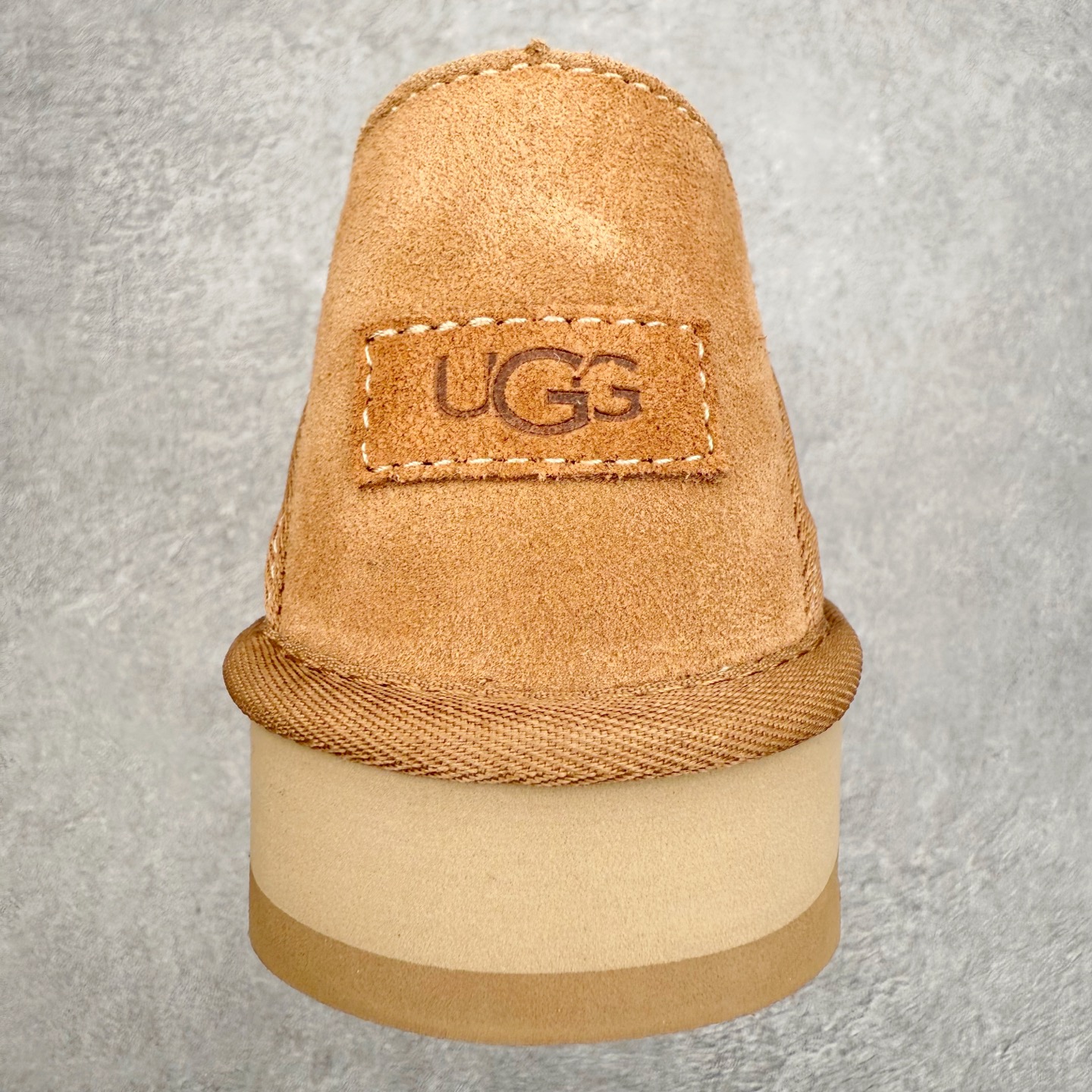 图片[8]-UGG Hayden 8354 秋冬羊皮毛一体雪地靴 全鞋采用ZP同厂 隆丰A级澳洲进口羊皮毛一体 品牌代工厂生产线 完全遵循ZP工艺流程 代工厂原厂版师 秉承无原鞋不开发选择 注重每一处细节 市面最正版型 TREADLITE\\\”轻翼\\\”科技外底 轻便/耐用/柔韧/桩型【售后郑重承诺】一个月内若出现重大脱胶/断底等质量问题 直接为您换新！尺码：35 36 37 38 39 40-选品中心