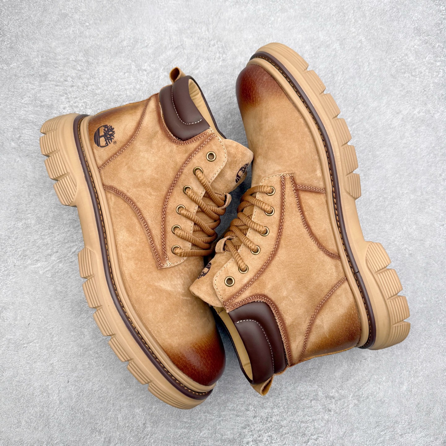 图片[3]-Timberland添柏岚/天伯伦 秋冬新品（毛绒内里🔥保暖锁热）秋冬必备户外休闲大黄靴系列#广东大厂品质 原盒原包装 时尚潮流搭配 面料采用意大利🇮🇹顶级磨砂细纹牛皮 轻质大底 搭配防臭防腐真皮乳胶鞋垫 大底到五金都是代工厂原材料制作 同原版固特异永不开胶工艺 好货不杀猪 首单质量严格把控 全网独家首发 品质毋庸置疑 全套官网统一包装 给您完美的穿着体验 质量考究耐穿 型男必备 专治不帅 高品质脚感一流 今年冬季防寒户外专用 日常随意搭配 尺码：38-44（皮鞋码）-选品中心