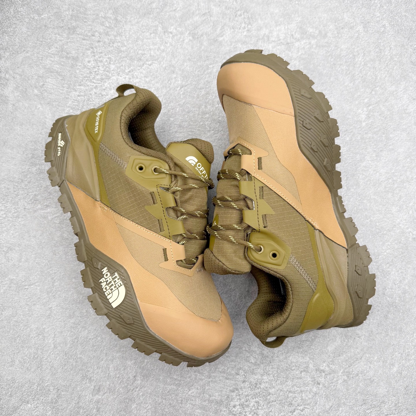 图片[3]-KEEN HOOD NXIS PULL ON WP 保暖耐磨 时尚舒适 短筒 雪地靴 KEEN诞生于2003年的美国人气户外品牌，以一双“保护脚趾”且能涉足水域的户外凉鞋NEWPORT诞生为契机，开启原创制鞋之路。KEEN相信，天空之下即是户外，因为户外不一定是极具挑战性的独自冒险，也可以是与朋友、家人和宠物一同分享外面的世界。同时，KEEN从诞生之初便始终贯彻环保制鞋的理念，不断创造出优秀的原创奇履。脚踏实地，致力向善。我们想和世界产生更多交集为世界减少更多负担，和你趣户外、趣做自己、趣环保让地球和生活都变得更美好。尺码：36 36.5 37.5 38 38.5 39-选品中心