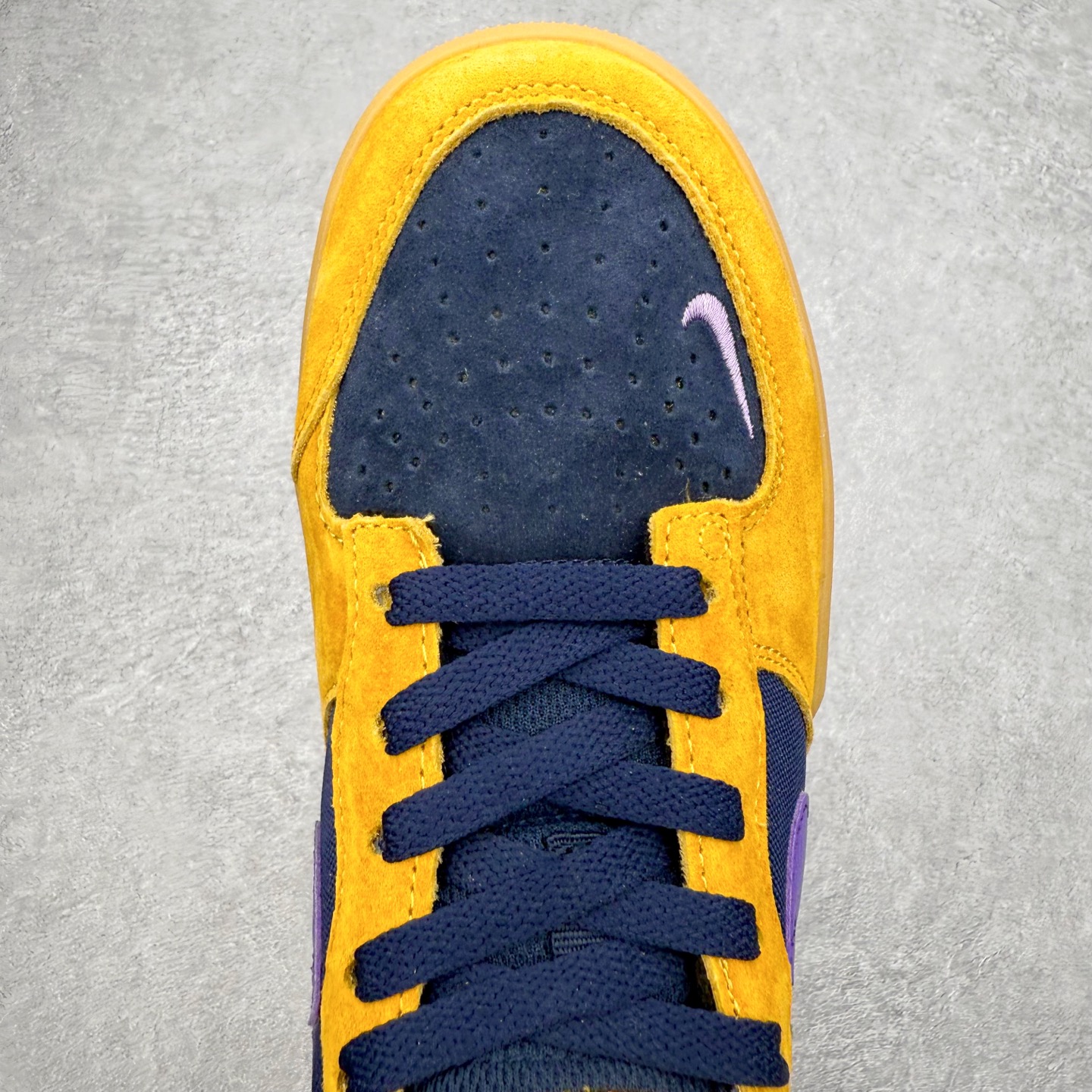 图片[4]-NK SB Force 58 空军58系列低帮休闲运动滑板板鞋 鞋面由帆布和麂皮拼接 层次感丰富 搭配硫化外底 耐磨耐穿 鞋舌及中底后跟处饰有SB Logo 表明鞋款身份 采用包边设计 经久耐穿 硫化结构则有效提升灵活性 穿上这款全新推出的创意力作 助你耀动街头 尺码：36 36.5 37.5 38 38.5 39 40 40.5 41 42 42.5 43 44 45-选品中心