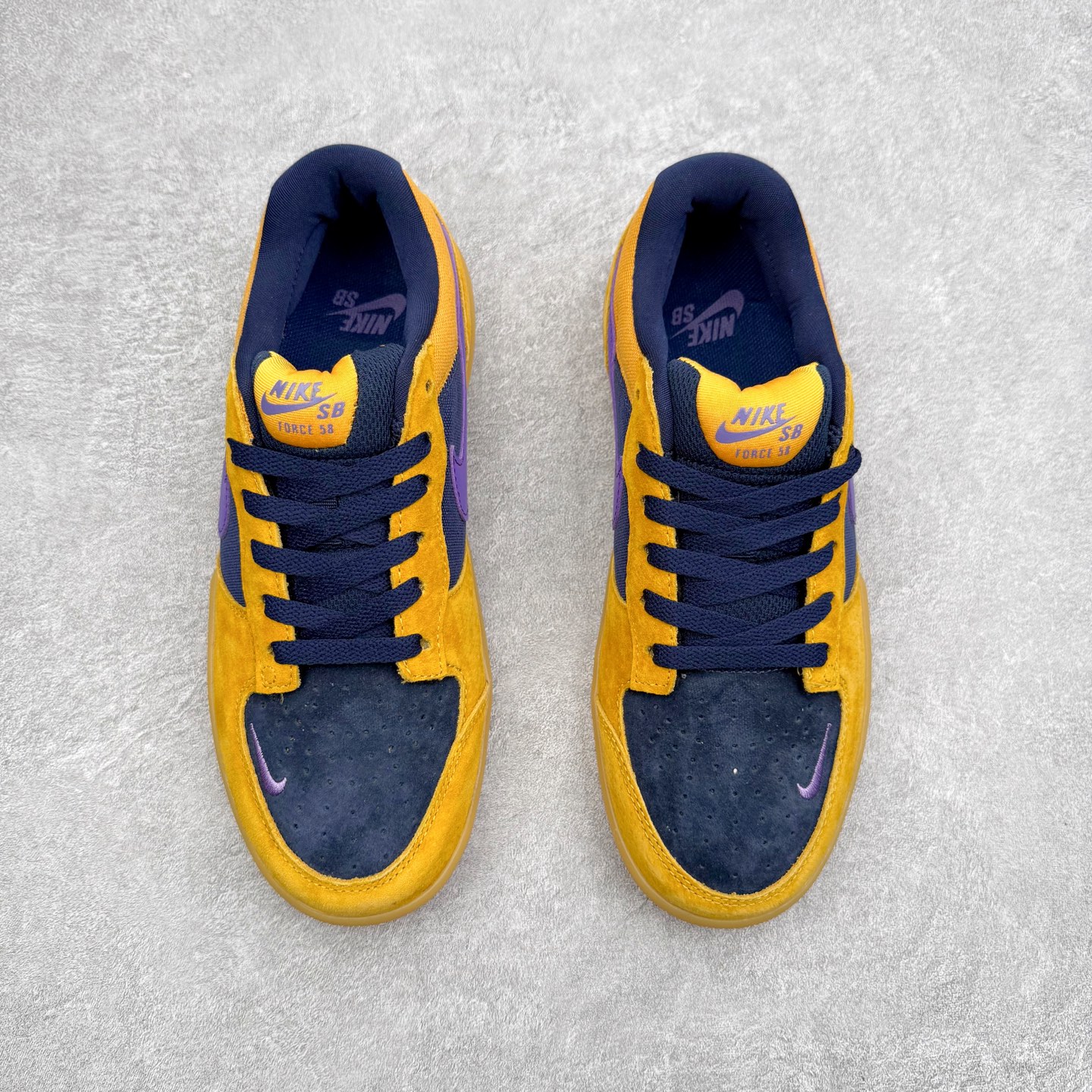 图片[2]-NK SB Force 58 空军58系列低帮休闲运动滑板板鞋 鞋面由帆布和麂皮拼接 层次感丰富 搭配硫化外底 耐磨耐穿 鞋舌及中底后跟处饰有SB Logo 表明鞋款身份 采用包边设计 经久耐穿 硫化结构则有效提升灵活性 穿上这款全新推出的创意力作 助你耀动街头 尺码：36 36.5 37.5 38 38.5 39 40 40.5 41 42 42.5 43 44 45-选品中心