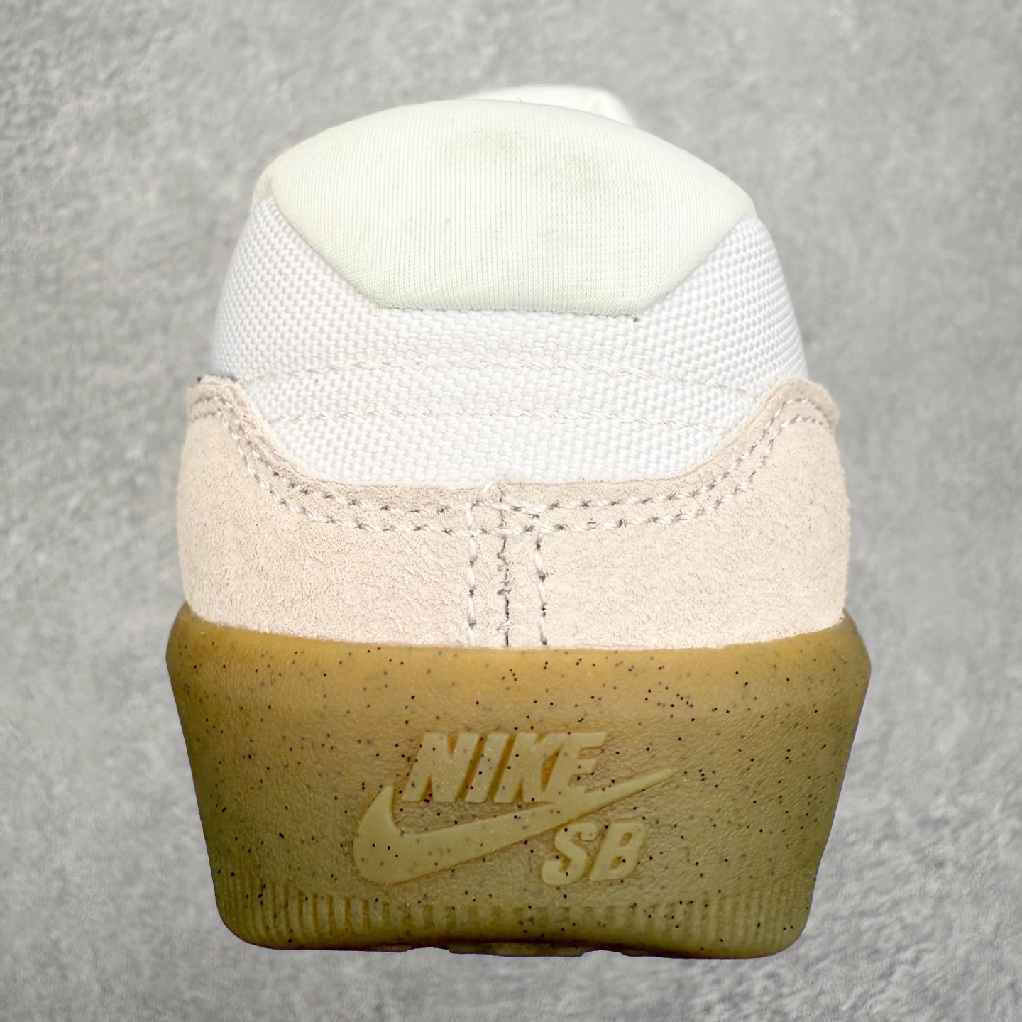 图片[8]-NK SB Force 58 空军58系列低帮休闲运动滑板板鞋 鞋面由帆布和麂皮拼接 层次感丰富 搭配硫化外底 耐磨耐穿 鞋舌及中底后跟处饰有SB Logo 表明鞋款身份 采用包边设计 经久耐穿 硫化结构则有效提升灵活性 穿上这款全新推出的创意力作 助你耀动街头 尺码：36 36.5 37.5 38 38.5 39 40 40.5 41 42 42.5 43 44 45-选品中心