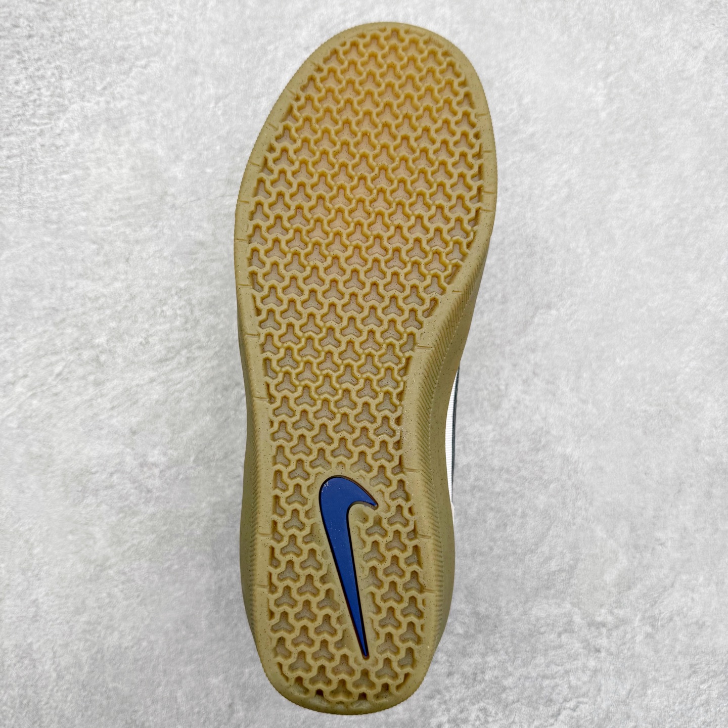 图片[9]-NK SB Force 58 空军58系列低帮休闲运动滑板板鞋 鞋面由帆布和麂皮拼接 层次感丰富 搭配硫化外底 耐磨耐穿 鞋舌及中底后跟处饰有SB Logo 表明鞋款身份 采用包边设计 经久耐穿 硫化结构则有效提升灵活性 穿上这款全新推出的创意力作 助你耀动街头 尺码：36 36.5 37.5 38 38.5 39 40 40.5 41 42 42.5 43 44 45-选品中心