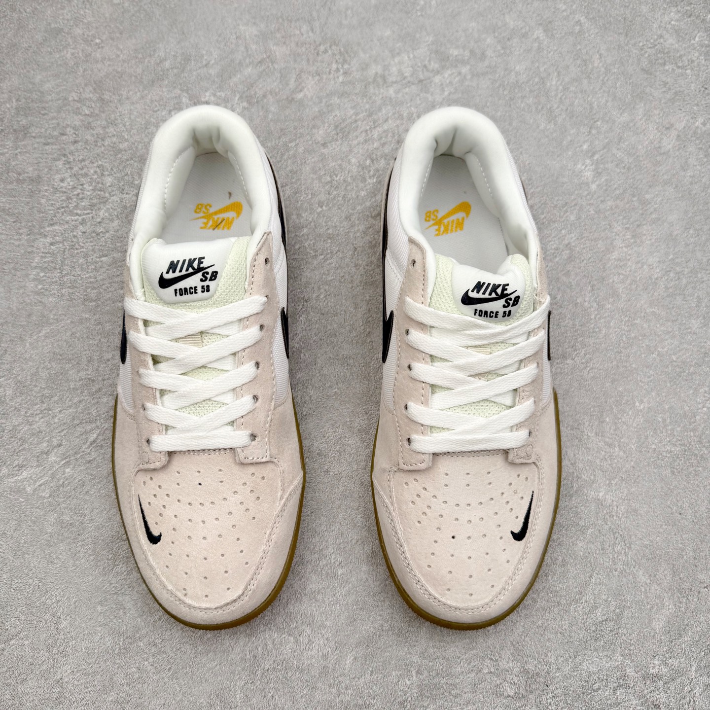 图片[2]-NK SB Force 58 空军58系列低帮休闲运动滑板板鞋 鞋面由帆布和麂皮拼接 层次感丰富 搭配硫化外底 耐磨耐穿 鞋舌及中底后跟处饰有SB Logo 表明鞋款身份 采用包边设计 经久耐穿 硫化结构则有效提升灵活性 穿上这款全新推出的创意力作 助你耀动街头 尺码：36 36.5 37.5 38 38.5 39 40 40.5 41 42 42.5 43 44 45-选品中心