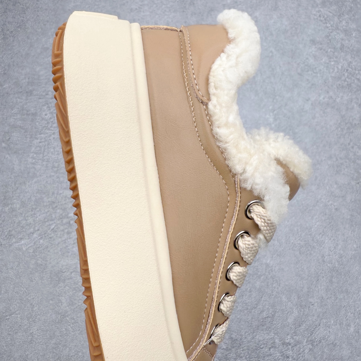 图片[6]-GG-CC 保暖休闲毛毛鞋 百搭通勤轻便舒适 包裹性增高防滑 低帮 加绒板鞋 女款 实拍调校N版已经零色差零失真 百分百还原实物色彩所见即所得 不存在货不对板色差等低级问题 选购参考实物拍摄 不混卖不参货 只用心做好货严格选品 承诺混一赔十 尺码：35 36 37 38 39 40-选品中心