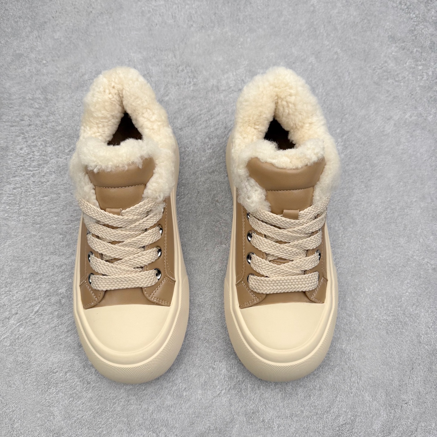 图片[2]-GG-CC 保暖休闲毛毛鞋 百搭通勤轻便舒适 包裹性增高防滑 低帮 加绒板鞋 女款 实拍调校N版已经零色差零失真 百分百还原实物色彩所见即所得 不存在货不对板色差等低级问题 选购参考实物拍摄 不混卖不参货 只用心做好货严格选品 承诺混一赔十 尺码：35 36 37 38 39 40-选品中心