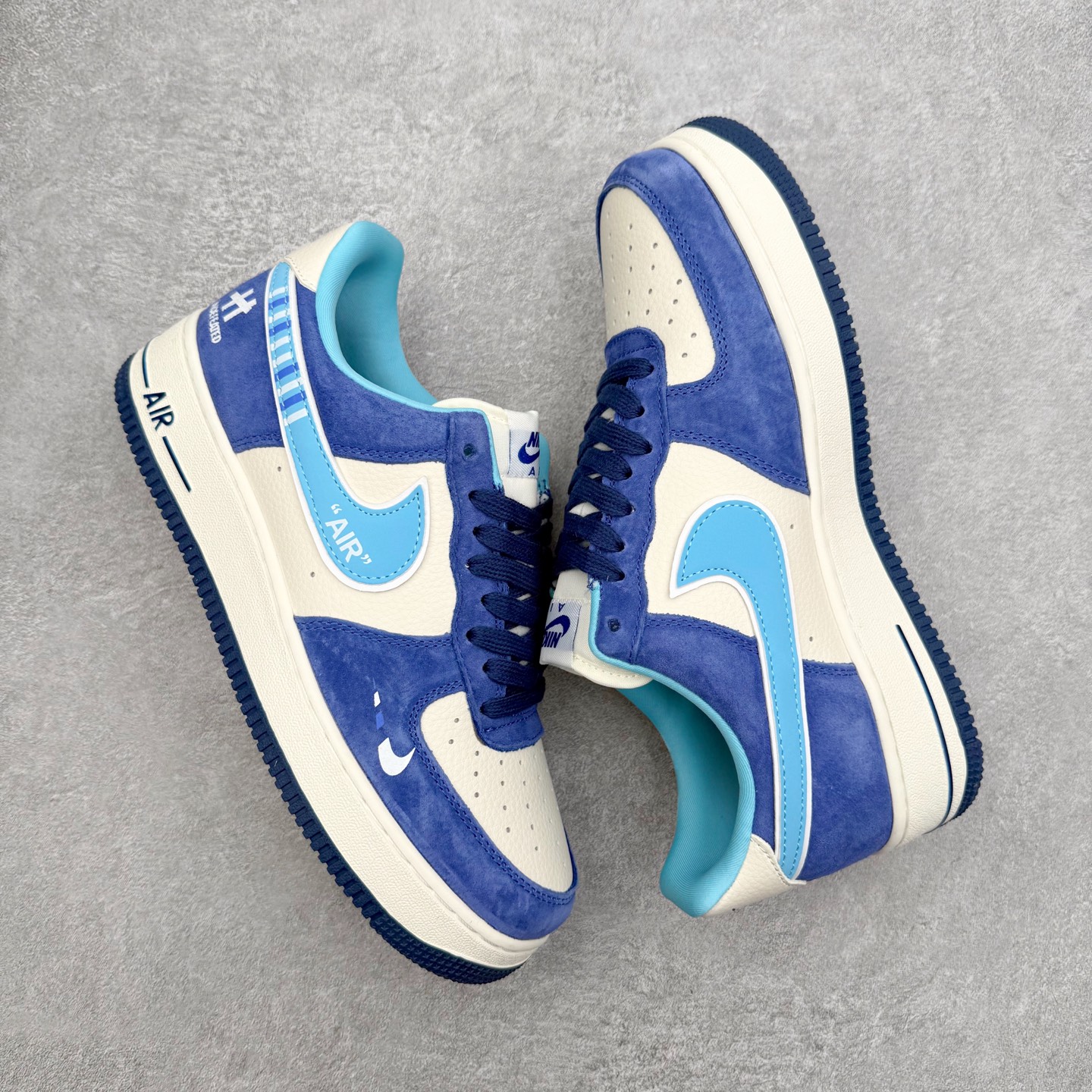 图片[3]-NK Air Force 1´07 Low 空军一号低帮百搭休闲运动板鞋 SY1388-003 柔软、弹性十足的缓震性能和出色的中底设计 横跨复古与现代的外型结合 造就出风靡全球 三十多年的Force 1 直到今天还深受青睐 实拍调校N版已经零色差零失真 百分百还原实物色彩所见即所得 不存在货不对板色差等低级问题 选购参考实物拍摄 不混卖不参货 只用心做好货严格选品 承诺混一赔十 尺码：36 36.5 37.5 38 38.5 39 40 40.5 41 42 42.5 43 44 44.5 45-选品中心