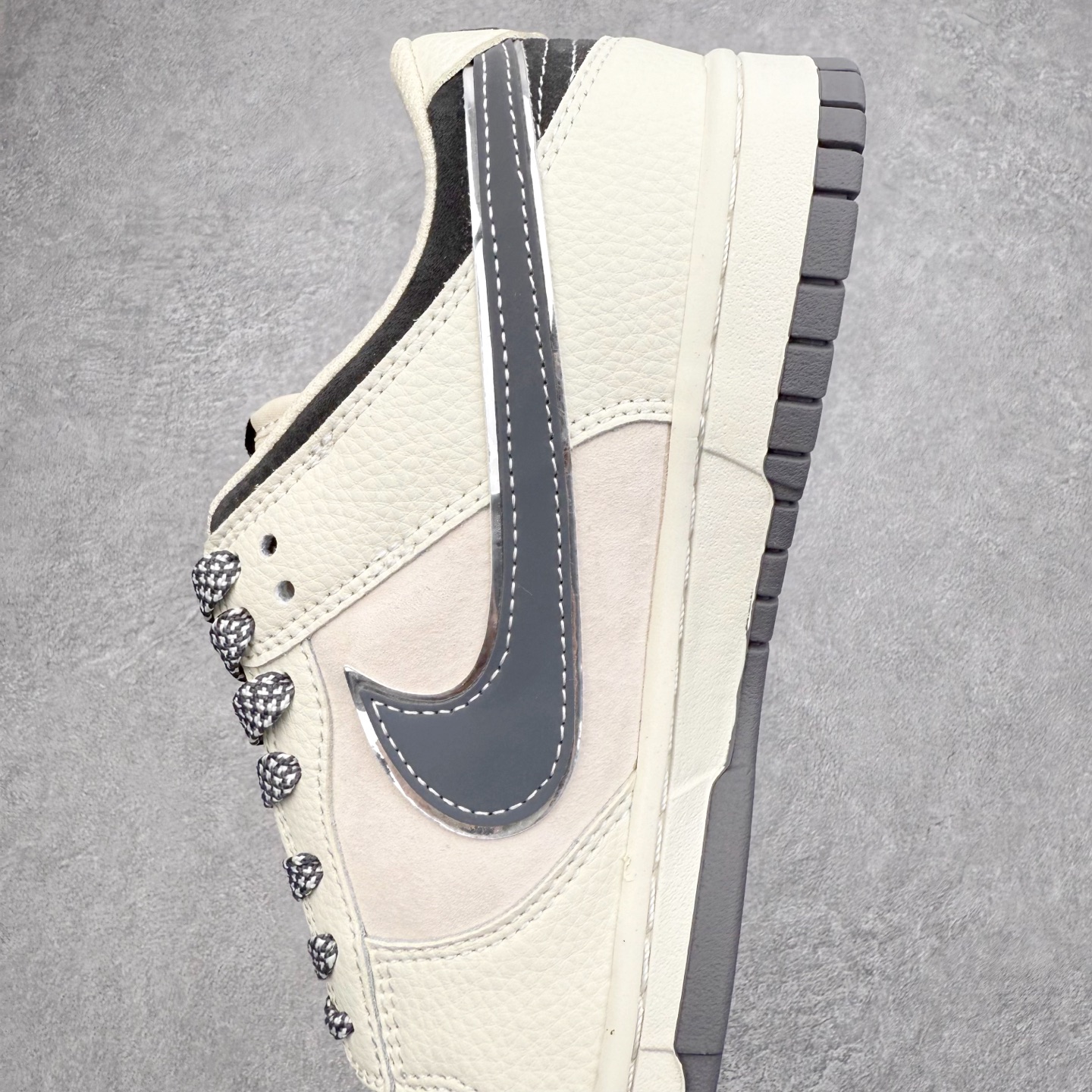 图片[7]-＃纯原福利 NK Dunk Low 定制配色 大厂出品 极力推荐 原装头层材料 独家版型蒸餾加工帶來的是更好的视觉和脚感体验大厂纯原品质出货 清洁度 电绣工艺 皮料切割干净无任何毛边 细节完美 尺码：36 36.5 37.5 38 38.5 39 40 40.5 41 42 42.5 43 44 44.5 45-选品中心