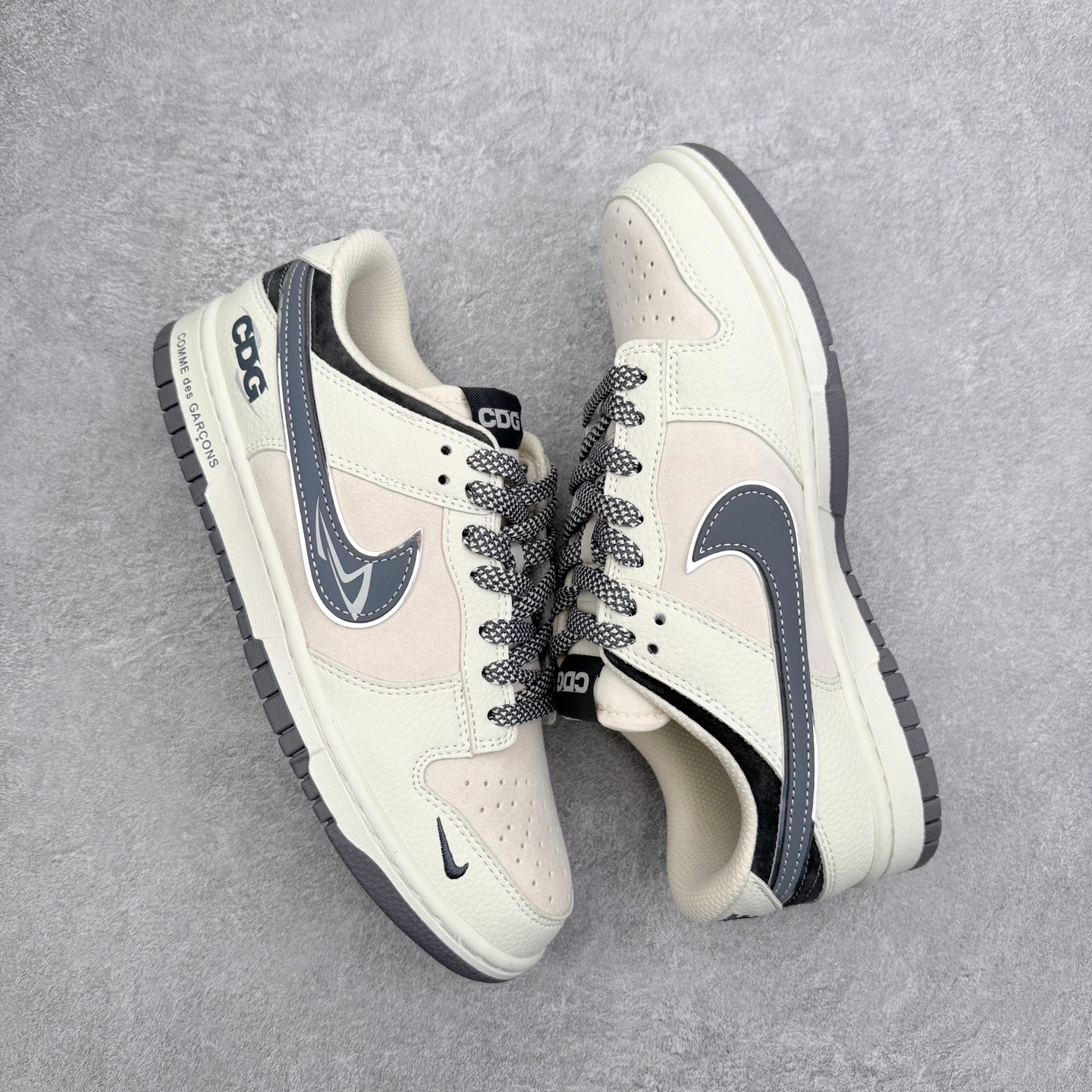 图片[3]-＃纯原福利 NK Dunk Low 定制配色 大厂出品 极力推荐 原装头层材料 独家版型蒸餾加工帶來的是更好的视觉和脚感体验大厂纯原品质出货 清洁度 电绣工艺 皮料切割干净无任何毛边 细节完美 尺码：36 36.5 37.5 38 38.5 39 40 40.5 41 42 42.5 43 44 44.5 45-选品中心