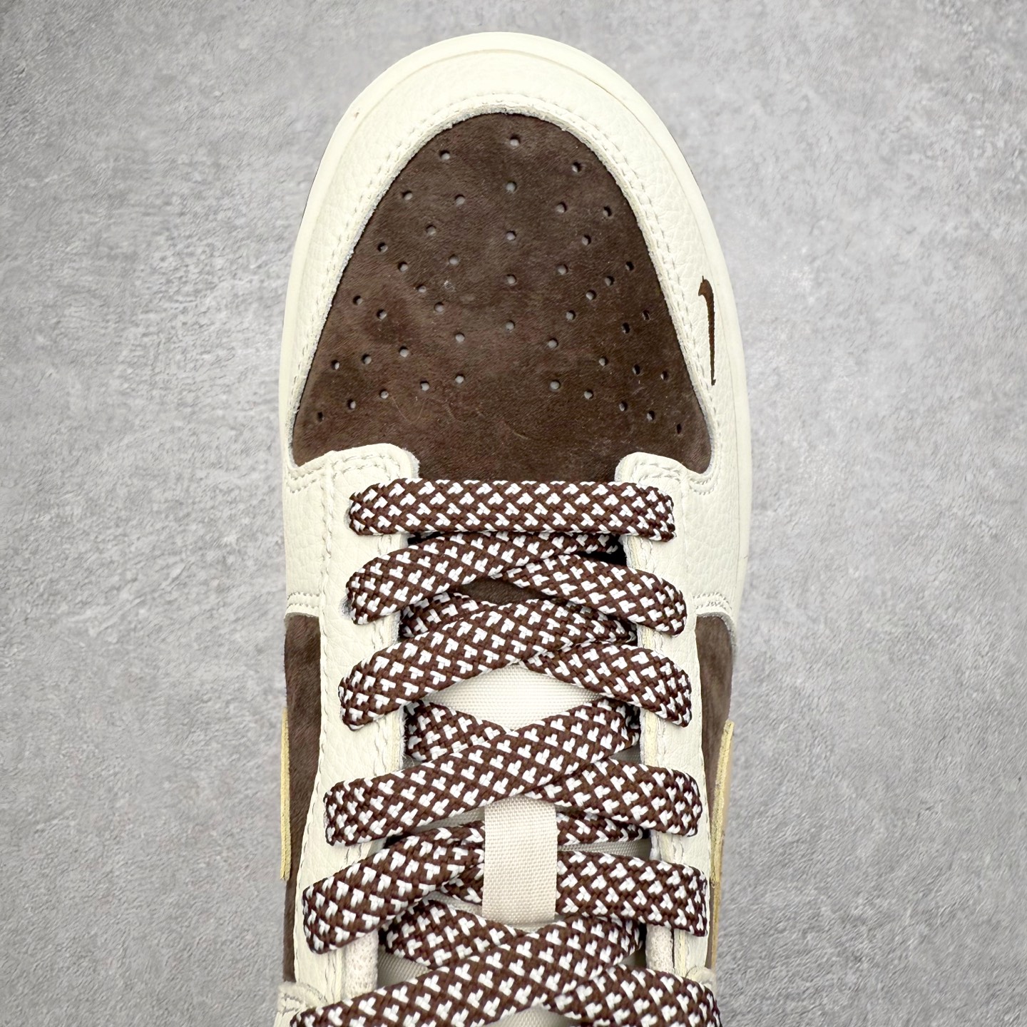 图片[4]-＃纯原福利 NK Dunk Low 定制配色 大厂出品 极力推荐 原装头层材料 独家版型蒸餾加工帶來的是更好的视觉和脚感体验大厂纯原品质出货 清洁度 电绣工艺 皮料切割干净无任何毛边 细节完美 尺码：36 36.5 37.5 38 38.5 39 40 40.5 41 42 42.5 43 44 44.5 45-选品中心