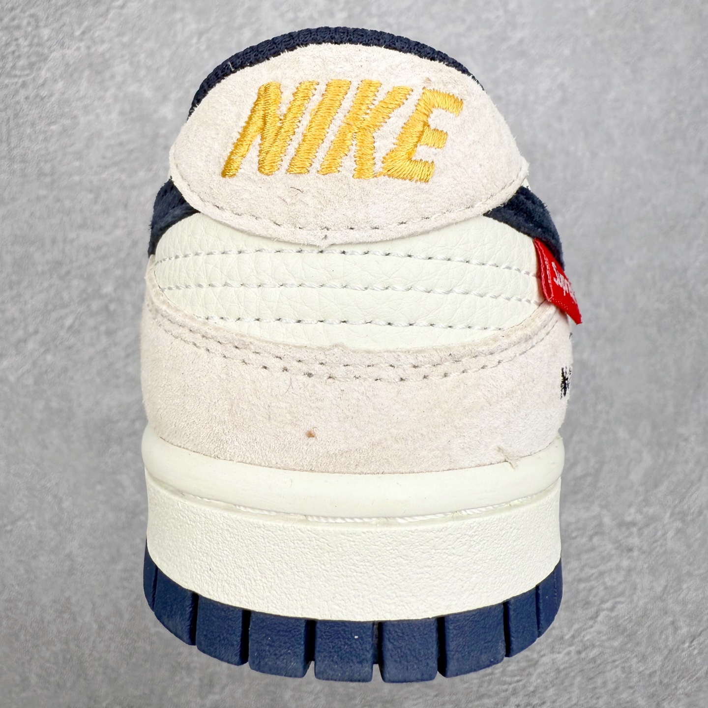 图片[8]-＃纯原福利 NK Dunk Low 定制配色 大厂出品 极力推荐 原装头层材料 独家版型蒸餾加工帶來的是更好的视觉和脚感体验大厂纯原品质出货 清洁度 电绣工艺 皮料切割干净无任何毛边 细节完美 尺码：36 36.5 37.5 38 38.5 39 40 40.5 41 42 42.5 43 44 44.5 45-选品中心