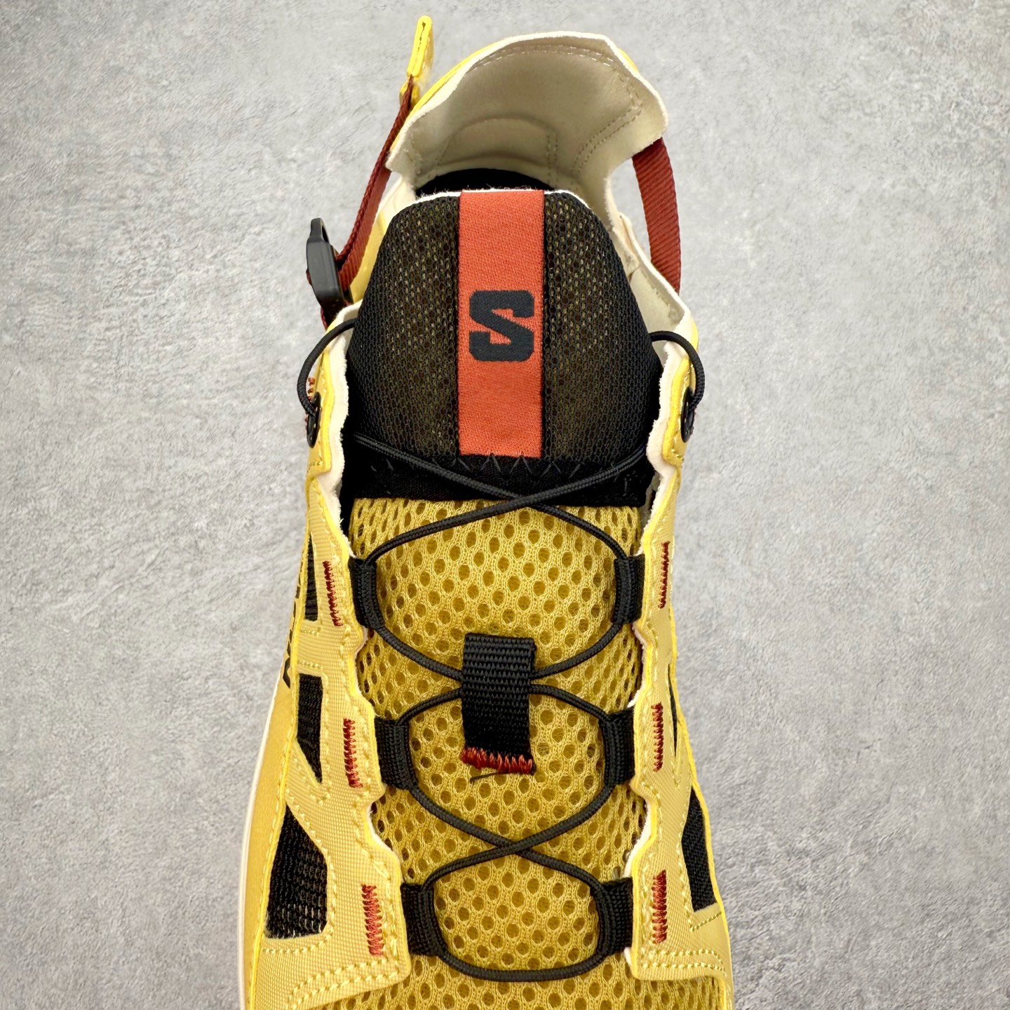 图片[5]-SALOMON萨洛蒙 Techamphibian 5 圆头舒适 透气速干抓地溯溪鞋 男女同款 SALOMON诞生于1947年的法国阿尔卑斯山区，全球知名的户外运动品牌。一直致力于推动滑雪、越野跑等山地运动的发展及产品的进步。其产品设计致力于追求创新和发掘产品的性能极限，帮助喜欢自由的人在山地间不断挑战自我。实拍调校N版已经零色差零失真 百分百还原实物色彩所见即所得 不存在货不对板色差等低级问题 选购参考实物拍摄 不混卖不参货 只用心做好货严格选品 承诺混一赔十 尺码：36 36.5 37.5 38 38.5 39 40 40.5 41 42 42.5 43 44 44.5 45-选品中心