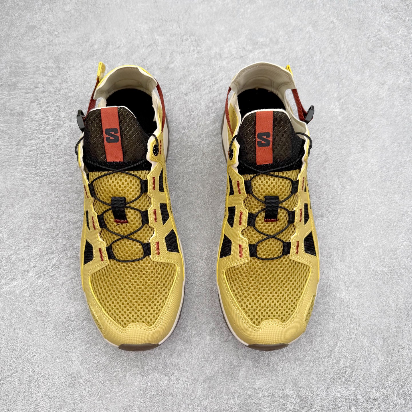 图片[2]-SALOMON萨洛蒙 Techamphibian 5 圆头舒适 透气速干抓地溯溪鞋 男女同款 SALOMON诞生于1947年的法国阿尔卑斯山区，全球知名的户外运动品牌。一直致力于推动滑雪、越野跑等山地运动的发展及产品的进步。其产品设计致力于追求创新和发掘产品的性能极限，帮助喜欢自由的人在山地间不断挑战自我。实拍调校N版已经零色差零失真 百分百还原实物色彩所见即所得 不存在货不对板色差等低级问题 选购参考实物拍摄 不混卖不参货 只用心做好货严格选品 承诺混一赔十 尺码：36 36.5 37.5 38 38.5 39 40 40.5 41 42 42.5 43 44 44.5 45-选品中心