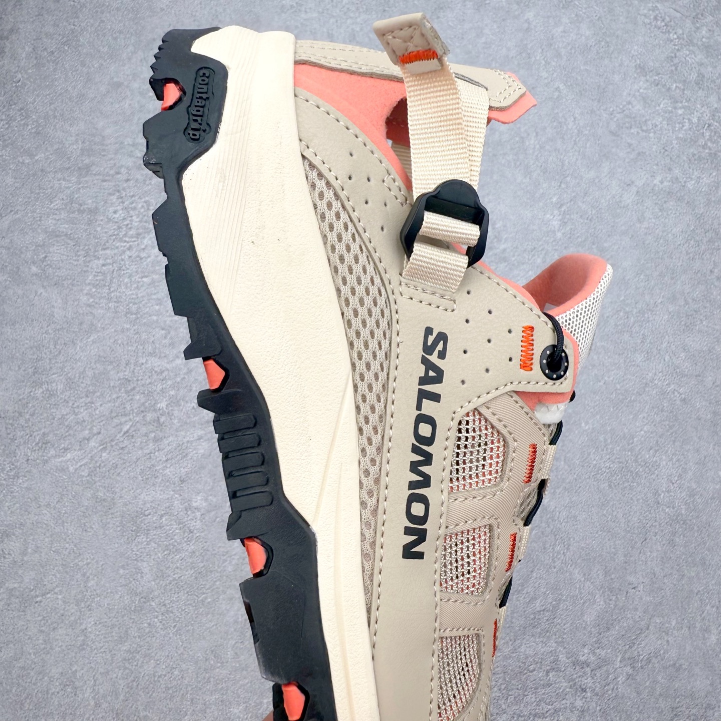 图片[6]-SALOMON萨洛蒙 Techamphibian 5 圆头舒适 透气速干抓地溯溪鞋 男女同款 SALOMON诞生于1947年的法国阿尔卑斯山区，全球知名的户外运动品牌。一直致力于推动滑雪、越野跑等山地运动的发展及产品的进步。其产品设计致力于追求创新和发掘产品的性能极限，帮助喜欢自由的人在山地间不断挑战自我。实拍调校N版已经零色差零失真 百分百还原实物色彩所见即所得 不存在货不对板色差等低级问题 选购参考实物拍摄 不混卖不参货 只用心做好货严格选品 承诺混一赔十 尺码：36 36.5 37.5 38 38.5 39 40 40.5 41 42 42.5 43 44 44.5 45-选品中心