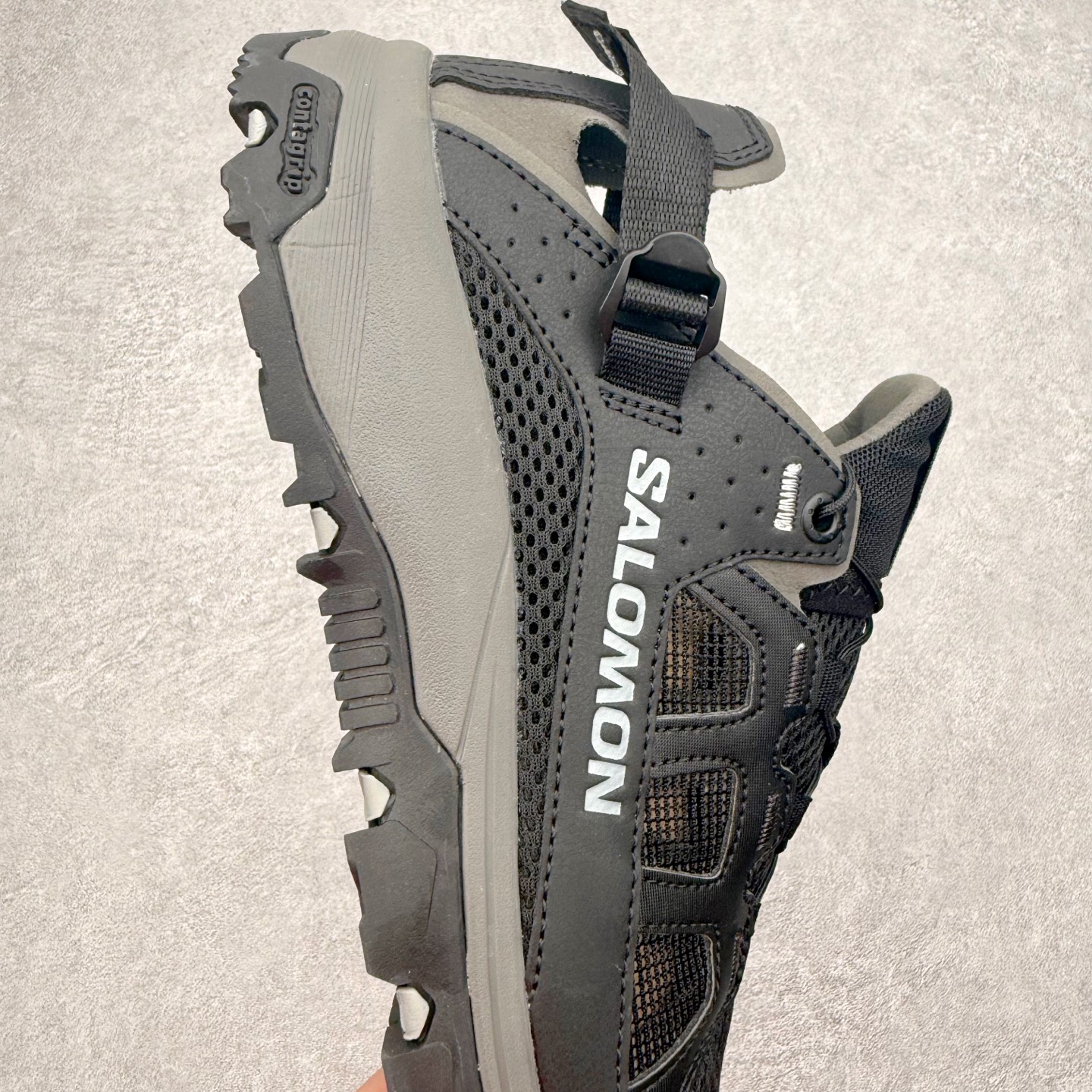 图片[6]-SALOMON萨洛蒙 Techamphibian 5 圆头舒适 透气速干抓地溯溪鞋 男女同款 SALOMON诞生于1947年的法国阿尔卑斯山区，全球知名的户外运动品牌。一直致力于推动滑雪、越野跑等山地运动的发展及产品的进步。其产品设计致力于追求创新和发掘产品的性能极限，帮助喜欢自由的人在山地间不断挑战自我。实拍调校N版已经零色差零失真 百分百还原实物色彩所见即所得 不存在货不对板色差等低级问题 选购参考实物拍摄 不混卖不参货 只用心做好货严格选品 承诺混一赔十 尺码：36 36.5 37.5 38 38.5 39 40 40.5 41 42 42.5 43 44 44.5 45-选品中心