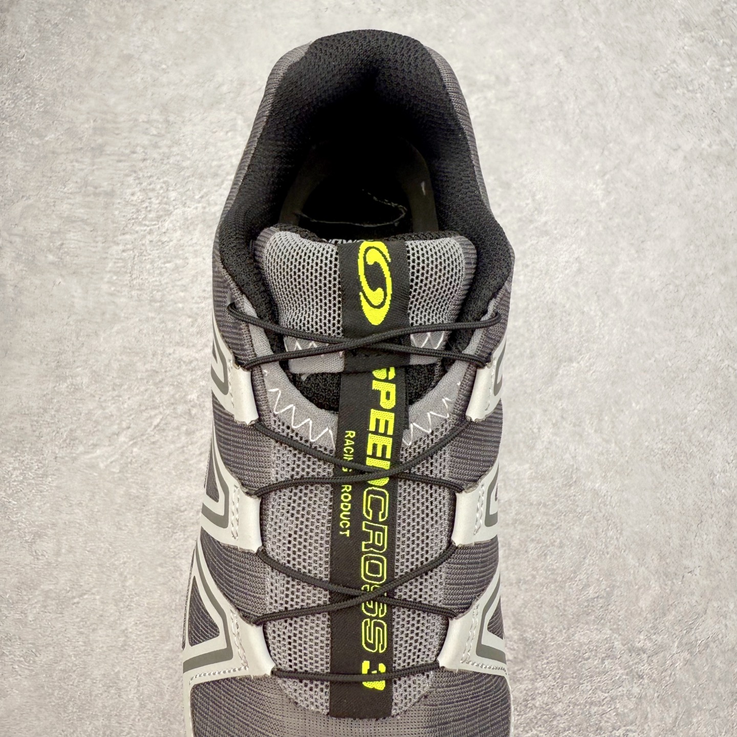 图片[5]-SALOMON 萨洛蒙 Speedcross 3 舒适轻盈减震包裹性支撑耐磨轻便低帮生活休闲鞋 男女同款 SALOMON诞生于1947年的法国阿尔卑斯山区，全球知名的户外运动品牌。一直致力于推动滑雪、越野跑等山地运动的发展及产品的进步。其产品设计致力于追求创新和发掘产品的性能极限，帮助喜欢自由的人在山地间不断挑战自我。实拍调校N版已经零色差零失真 百分百还原实物色彩所见即所得 不存在货不对板色差等低级问题 选购参考实物拍摄 不混卖不参货 只用心做好货严格选品 承诺混一赔十 尺码：36 36.5 37.5 38 38.5 39 40 40.5 41 42 42.5 43 44 44.5 45-选品中心