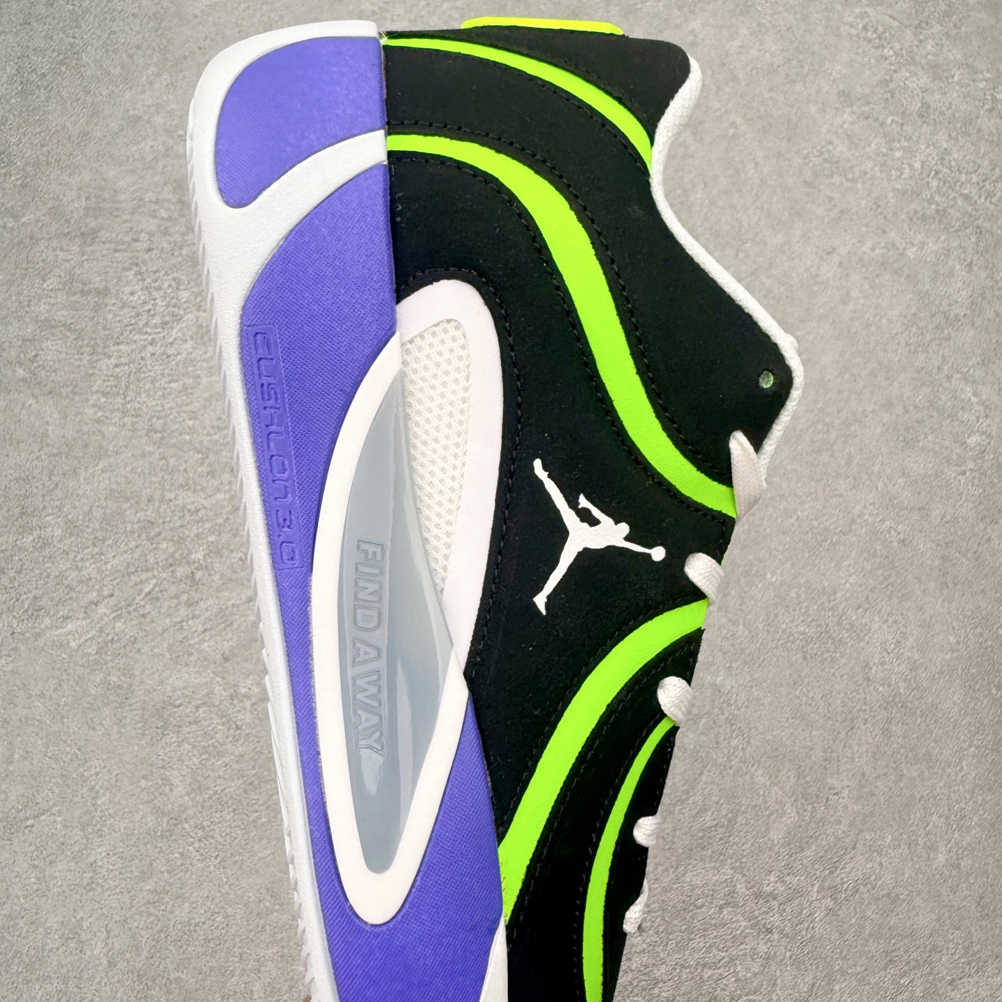 图片[6]-Jordan Tatum 4 Premium PF 舒适耐用支撑回弹篮球鞋 实拍调校N版已经零色差零失真 百分百还原实物色彩所见即所得 不存在货不对板色差等低级问题 选购参考实物拍摄 不混卖不参货 只用心做好货严格选品 承诺混一赔十 尺码：40 40.5 41 42 42.5 43 44 44.5 45 46-选品中心