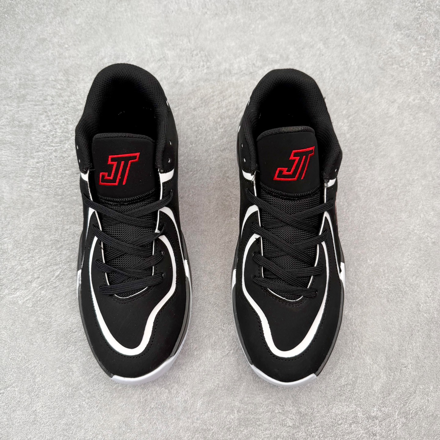 图片[2]-Jordan Tatum 4 Premium PF 舒适耐用支撑回弹篮球鞋 实拍调校N版已经零色差零失真 百分百还原实物色彩所见即所得 不存在货不对板色差等低级问题 选购参考实物拍摄 不混卖不参货 只用心做好货严格选品 承诺混一赔十 尺码：40 40.5 41 42 42.5 43 44 44.5 45 46-选品中心