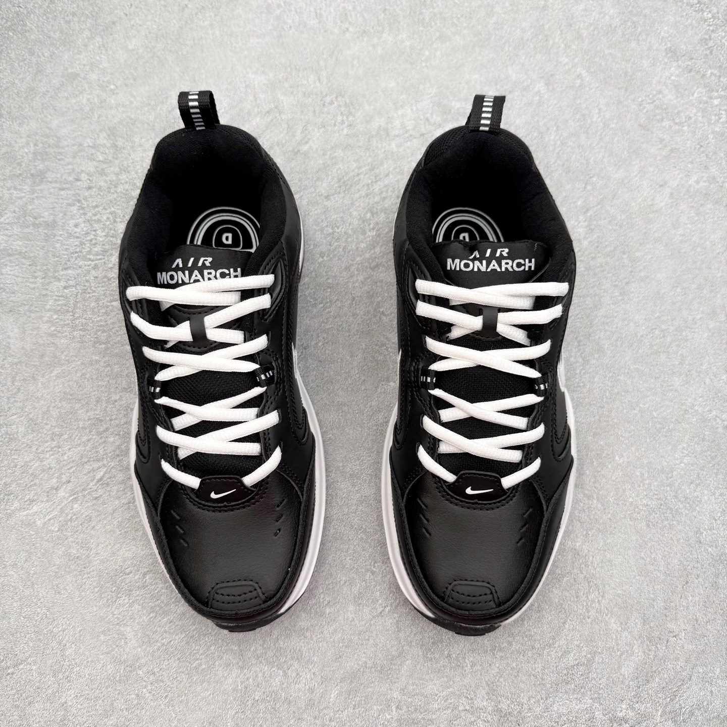 图片[2]-NK Air Monarch IV M2K Tekno 复古运动老爹鞋 正确原楦开发版型 内置Air气垫版本 细节完美还原 复古潮流优质皮革打造鞋面 夸张流线极符 风靡老爹元素 外形延续当下潮流得未来感老爹鞋 设计干净配色风格也带有浓郁的复古感受 极为独特 尺码：36 36.5 37.5 38 38.5 39 40 40.5 41 42 42.5 43 44 44.5 45-选品中心