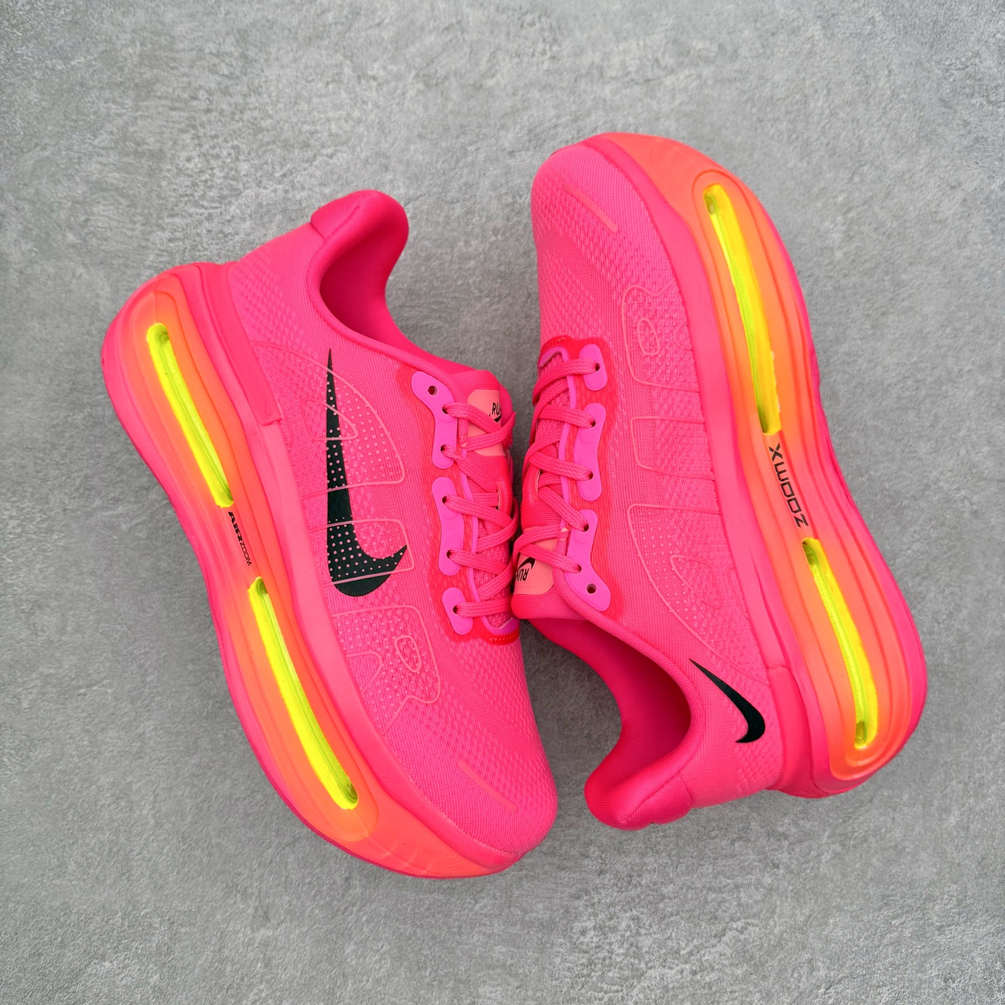 图片[3]-NK Vomero Premium 时尚舒适 网布防滑耐磨 低帮跑步鞋 HM5973-603 实拍调校N版已经零色差零失真 百分百还原实物色彩所见即所得 不存在货不对板色差等低级问题 选购参考实物拍摄 不混卖不参货 只用心做好货严格选品 承诺混一赔十 尺码：36 36.5 37.5 38 38.5 39 40 40.5 41 42 42.5 43 44 44.5 45-选品中心