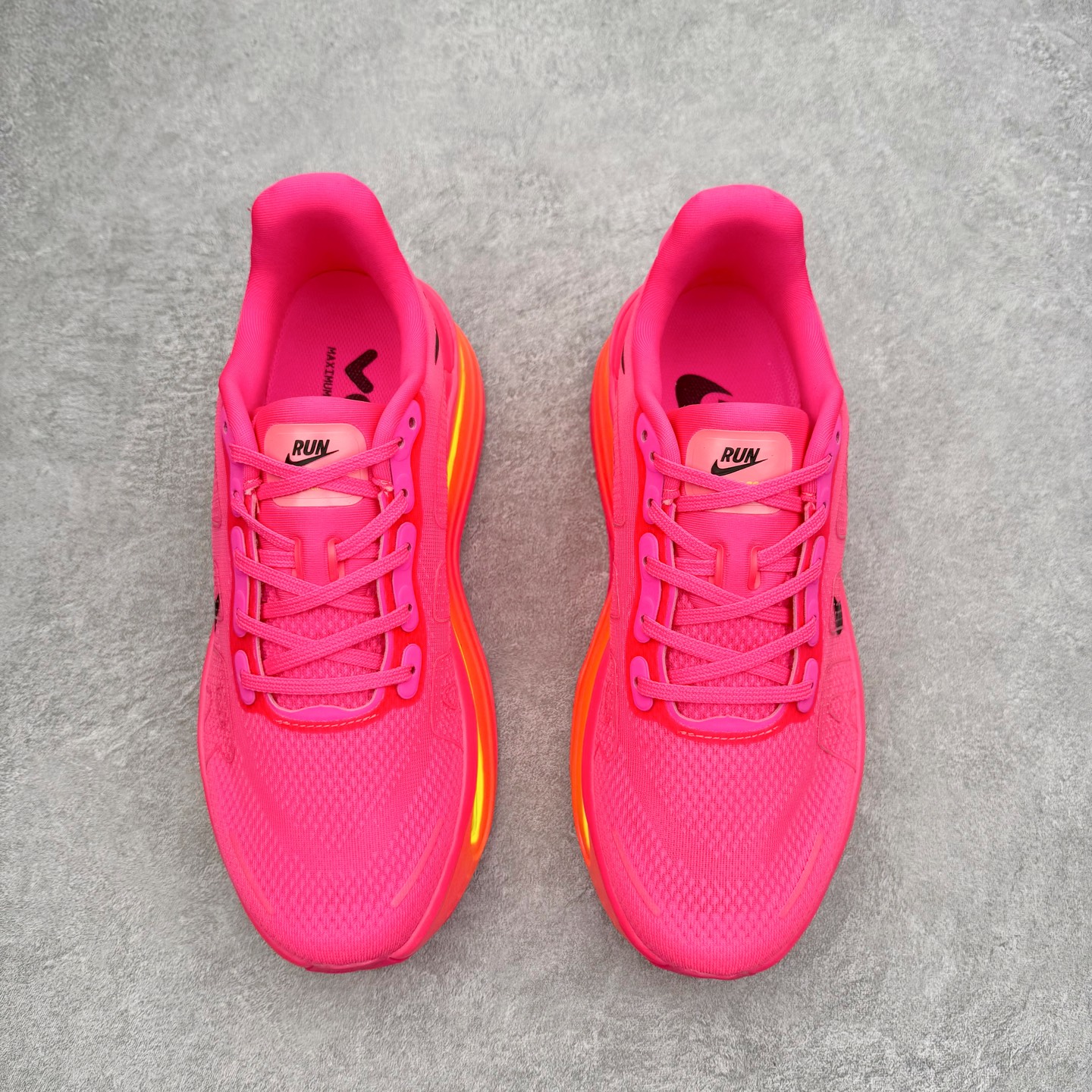 图片[2]-NK Vomero Premium 时尚舒适 网布防滑耐磨 低帮跑步鞋 HM5973-603 实拍调校N版已经零色差零失真 百分百还原实物色彩所见即所得 不存在货不对板色差等低级问题 选购参考实物拍摄 不混卖不参货 只用心做好货严格选品 承诺混一赔十 尺码：36 36.5 37.5 38 38.5 39 40 40.5 41 42 42.5 43 44 44.5 45-选品中心