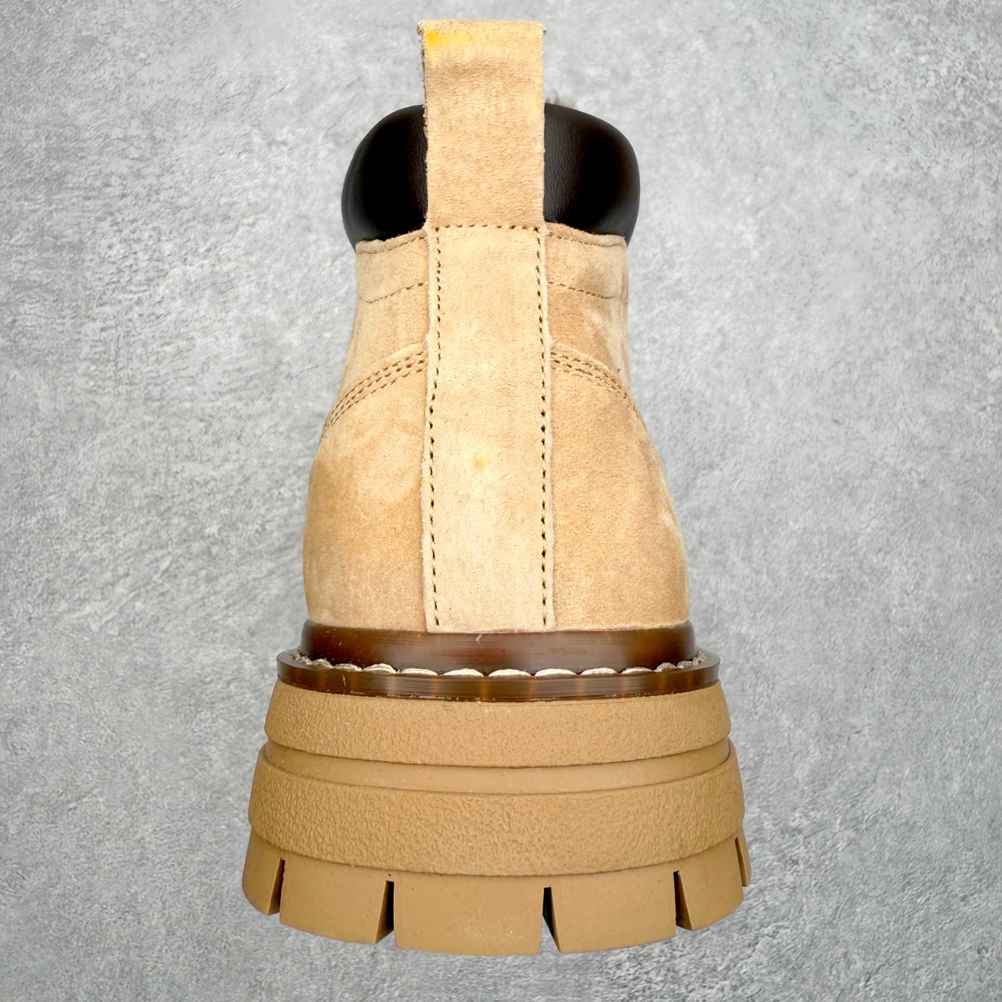 图片[8]-Timberland添柏岚/天伯伦 秋冬新品 秋冬必备户外休闲大黄靴系列#广东大厂品质 原盒原包装 时尚潮流搭配 面料采用意大利🇮🇹顶级磨砂细纹牛皮 轻质大底 搭配防臭防腐真皮乳胶鞋垫 大底到五金都是代工厂原材料制作 同原版固特异永不开胶工艺 好货不杀猪 首单质量严格把控 全网独家首发 品质毋庸置疑 全套官网统一包装 给您完美的穿着体验 质量考究耐穿 型男必备 专治不帅 高品质脚感一流 今年冬季防寒户外专用 日常随意搭配 尺码：38-44（皮鞋码）-选品中心